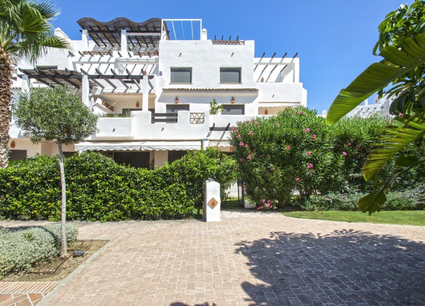 Resale - Apartment - Ground Floor Apartment - Estepona - Estepona Centro