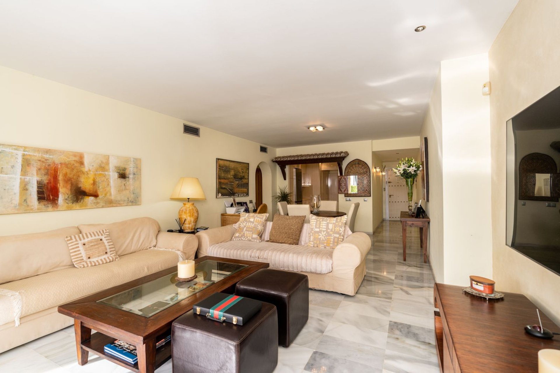 Resale - Apartment - Ground Floor Apartment - Estepona - Estepona Centro