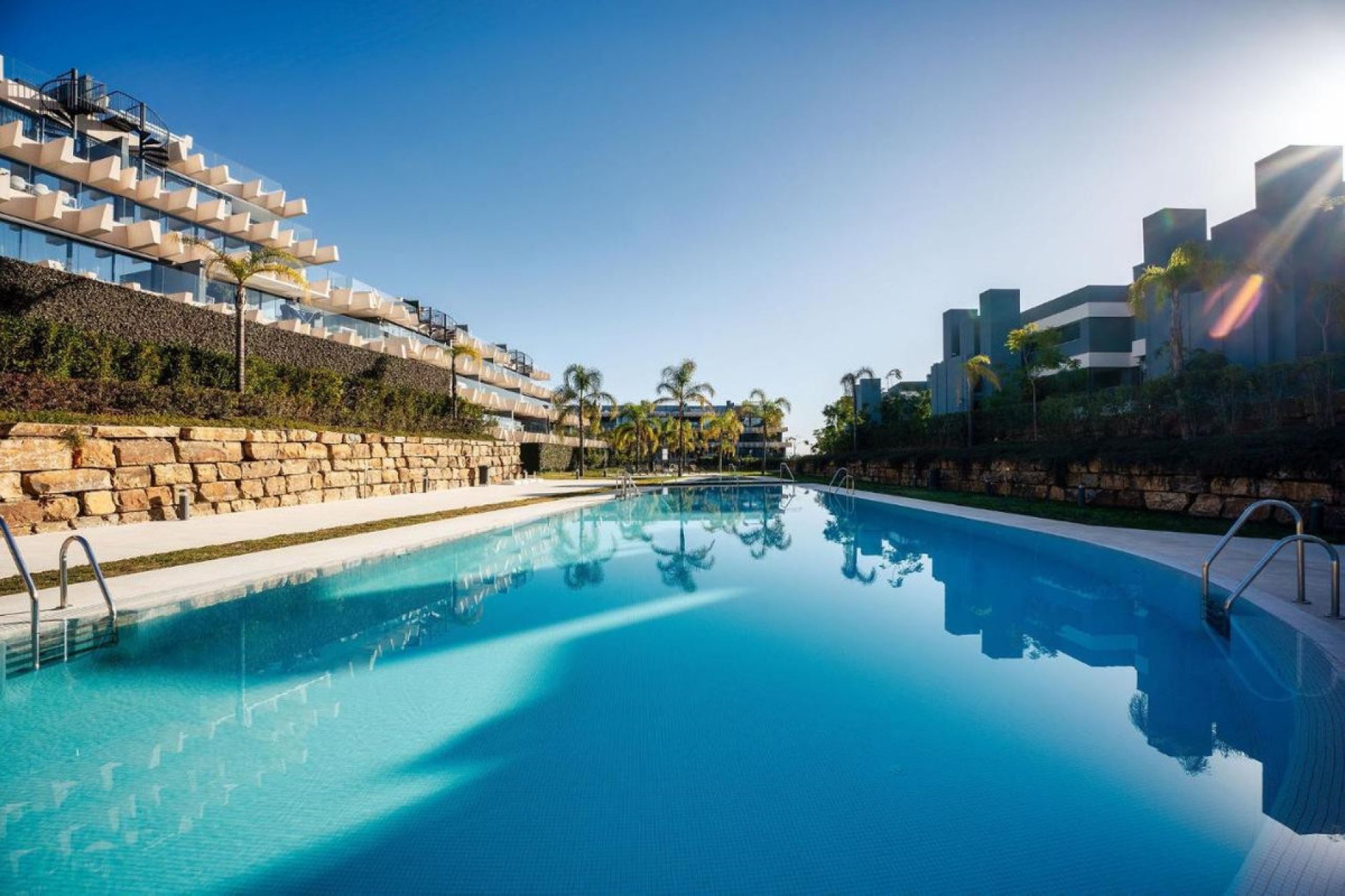 Resale - Apartment - Ground Floor Apartment - Estepona - Estepona Centro