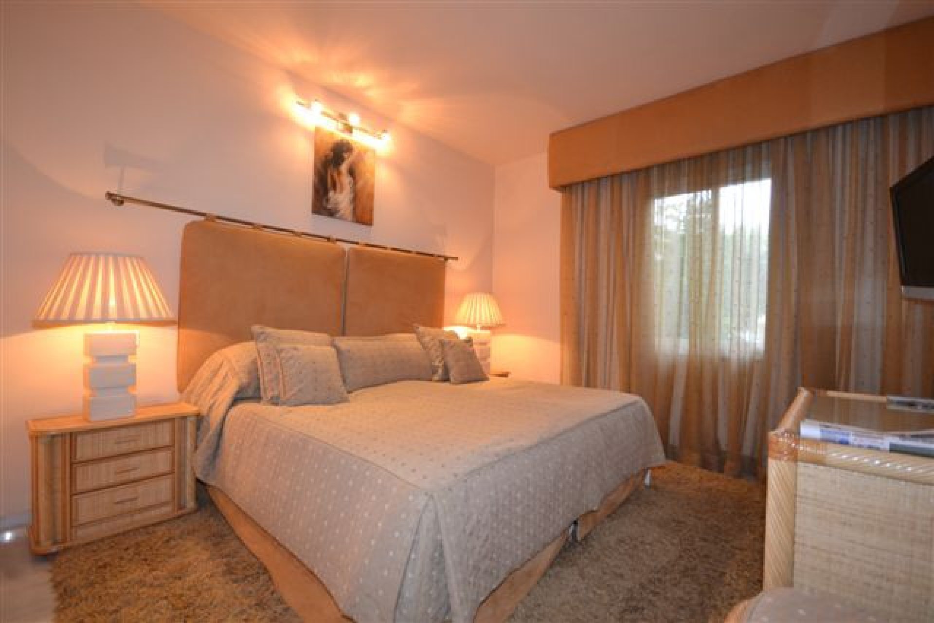 Resale - Apartment - Ground Floor Apartment - Estepona - Estepona Centro