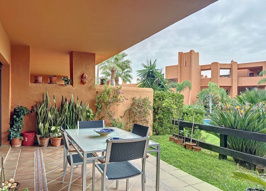 Resale - Apartment - Ground Floor Apartment - Estepona - Estepona Centro