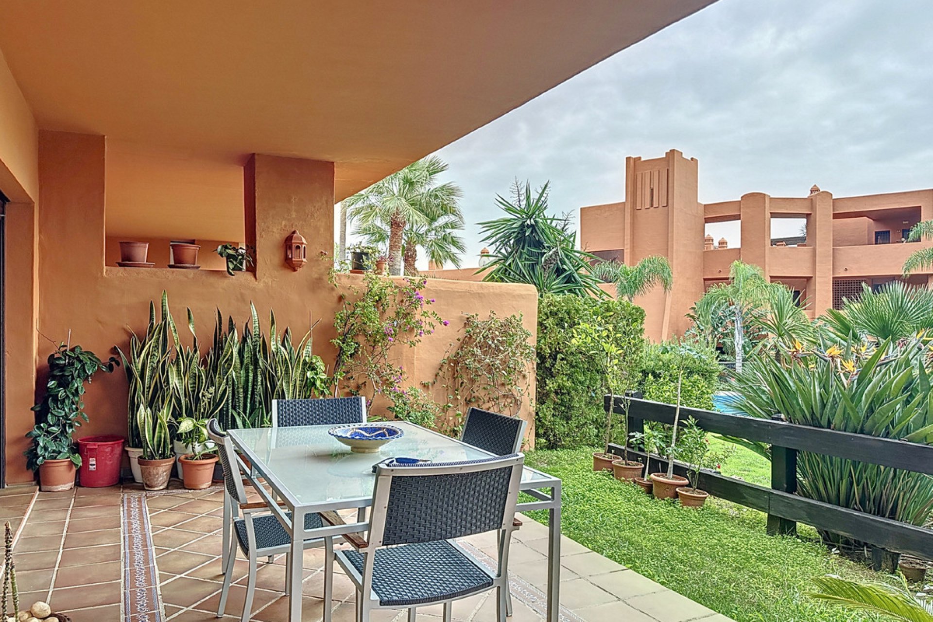 Resale - Apartment - Ground Floor Apartment - Estepona - Estepona Centro