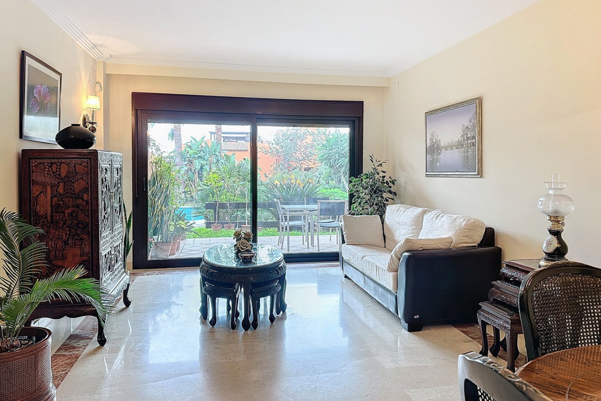 Resale - Apartment - Ground Floor Apartment - Estepona - Estepona Centro