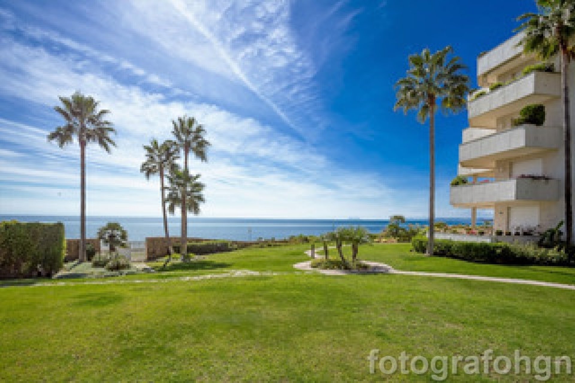 Resale - Apartment - Ground Floor Apartment - Estepona - Estepona Centro