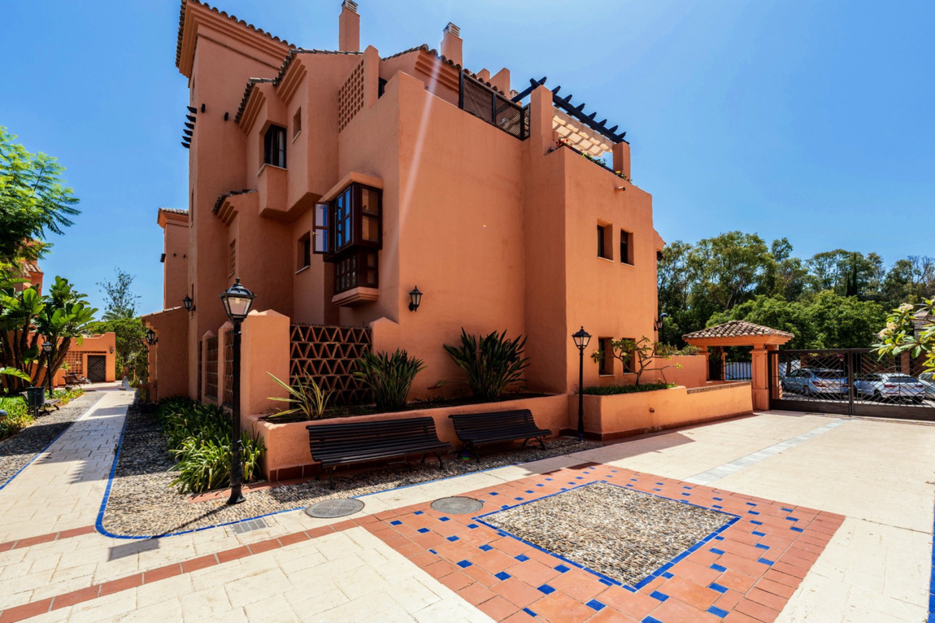 Resale - Apartment - Ground Floor Apartment - Estepona - Hacienda del Sol