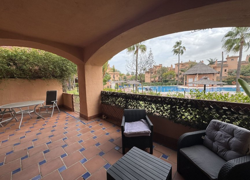 Resale - Apartment - Ground Floor Apartment - Estepona - Hacienda del Sol