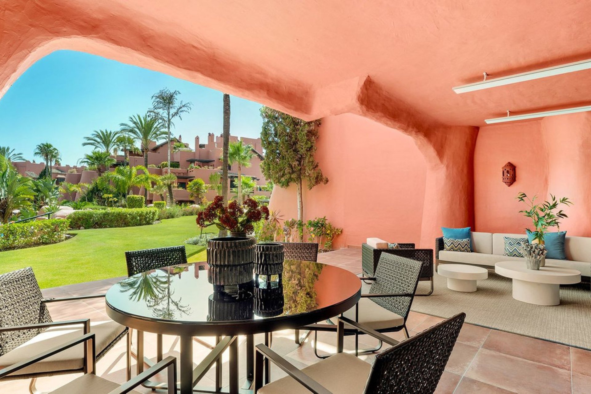 Resale - Apartment - Ground Floor Apartment - Estepona - New Golden Mile