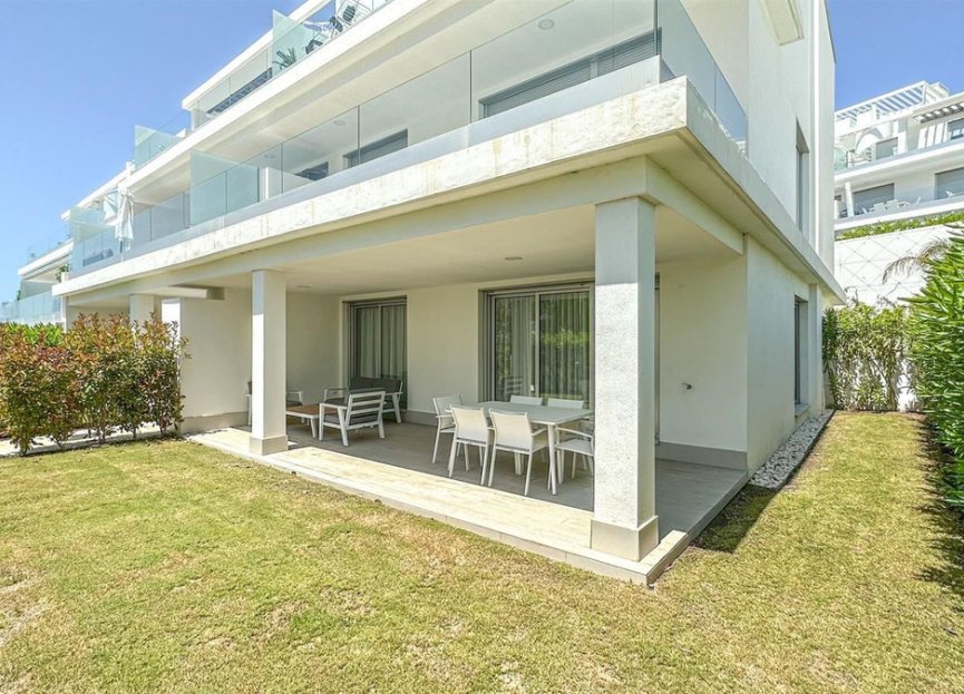 Resale - Apartment - Ground Floor Apartment - Estepona - New Golden Mile