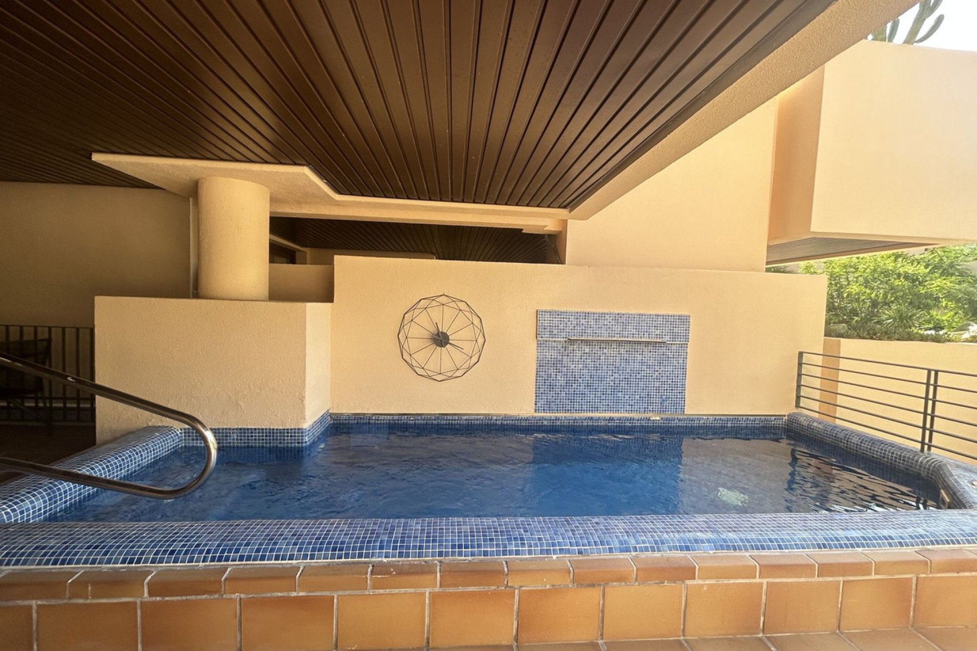 Resale - Apartment - Ground Floor Apartment - Estepona - New Golden Mile