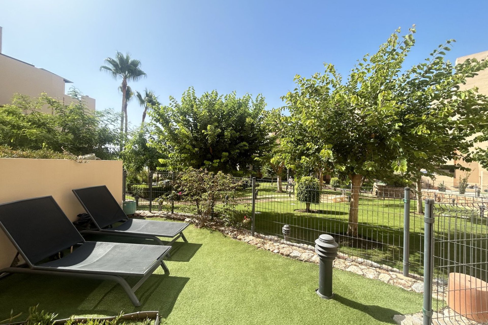 Resale - Apartment - Ground Floor Apartment - Estepona - New Golden Mile