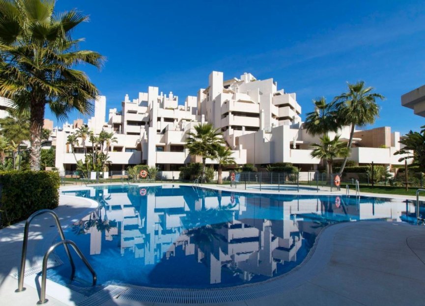 Resale - Apartment - Ground Floor Apartment - Estepona - New Golden Mile