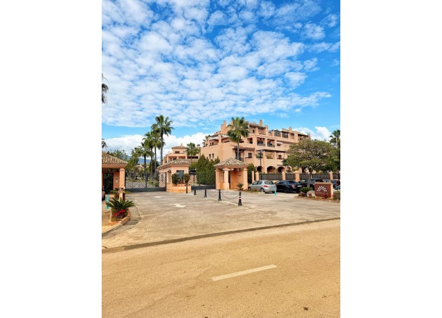 Resale - Apartment - Ground Floor Apartment - Estepona - New Golden Mile