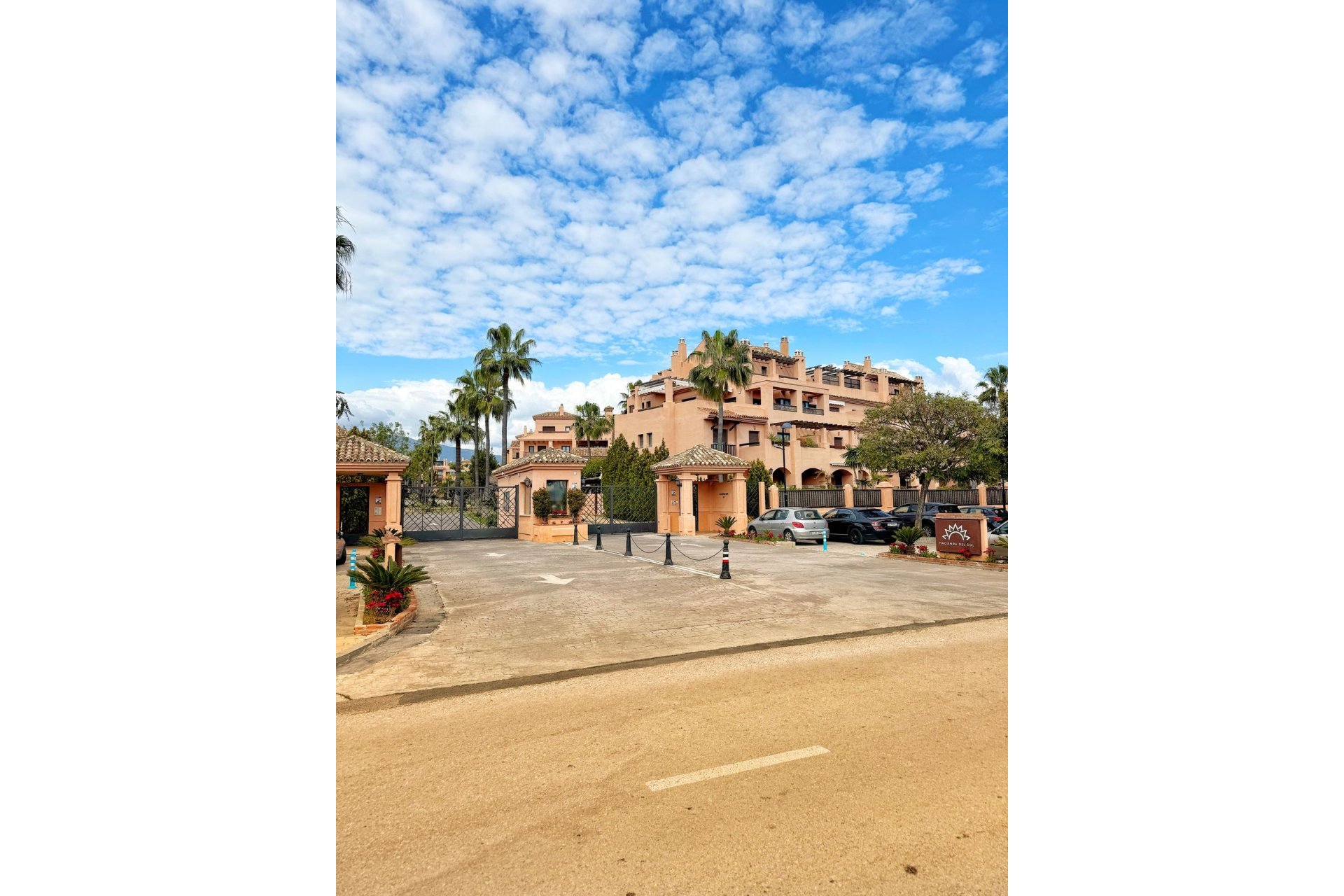 Resale - Apartment - Ground Floor Apartment - Estepona - New Golden Mile