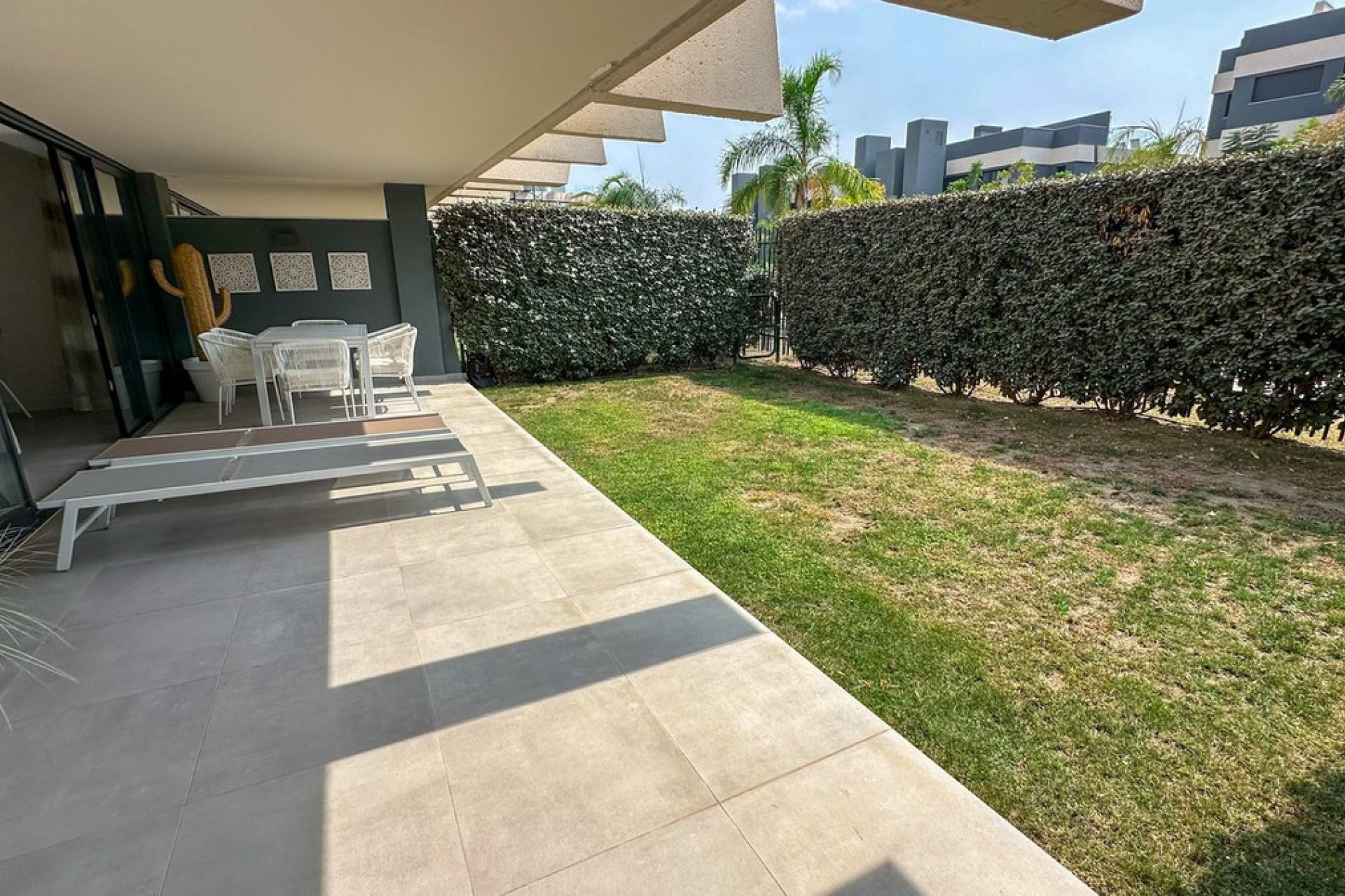 Resale - Apartment - Ground Floor Apartment - Estepona - Selwo