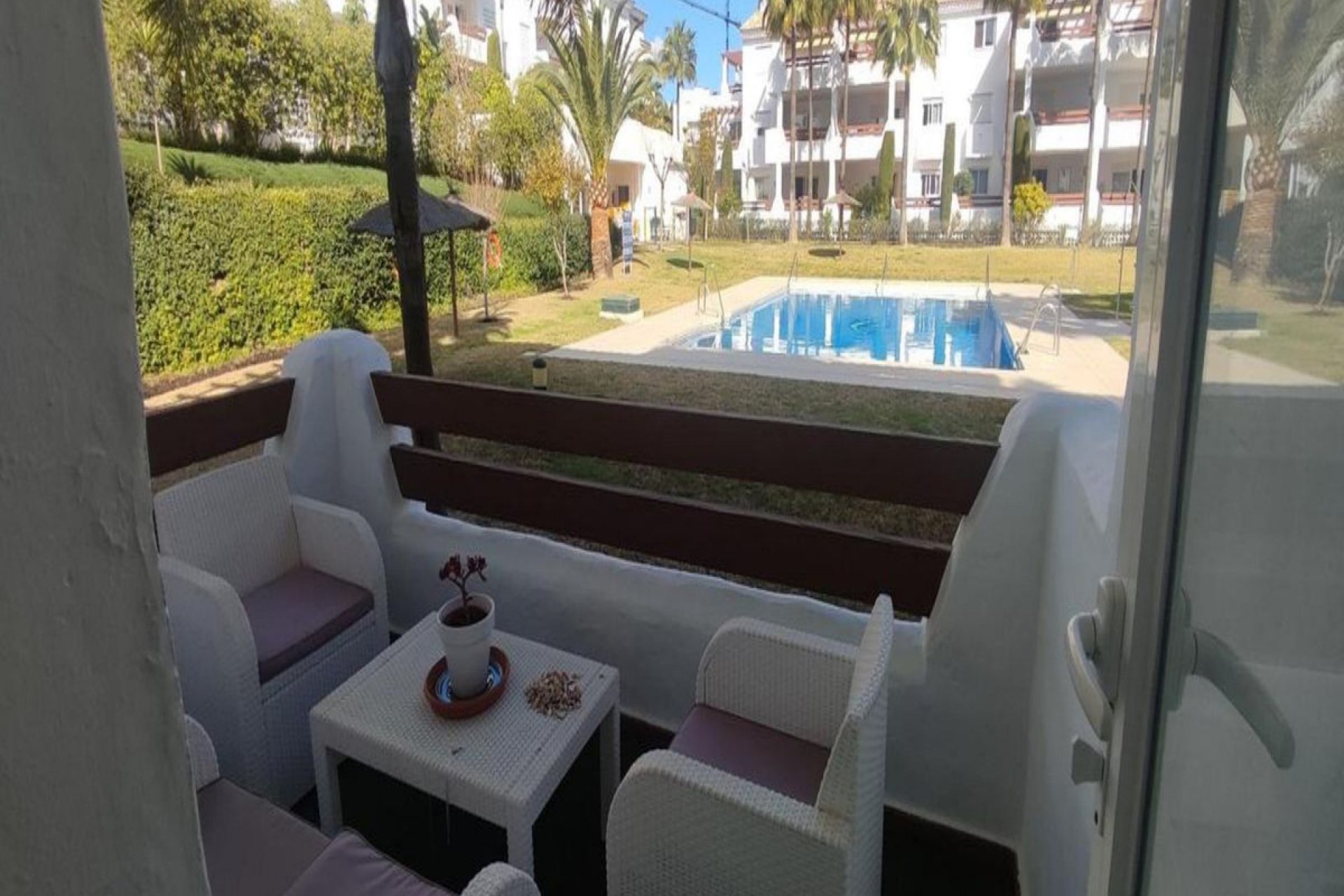 Resale - Apartment - Ground Floor Apartment - Estepona - Selwo