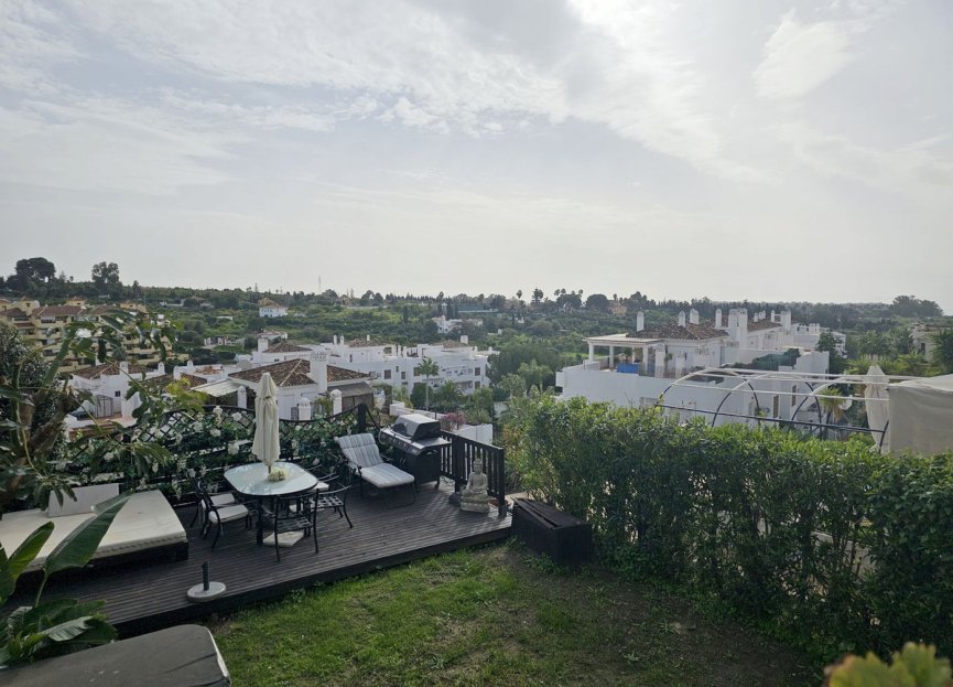 Resale - Apartment - Ground Floor Apartment - Estepona - Selwo