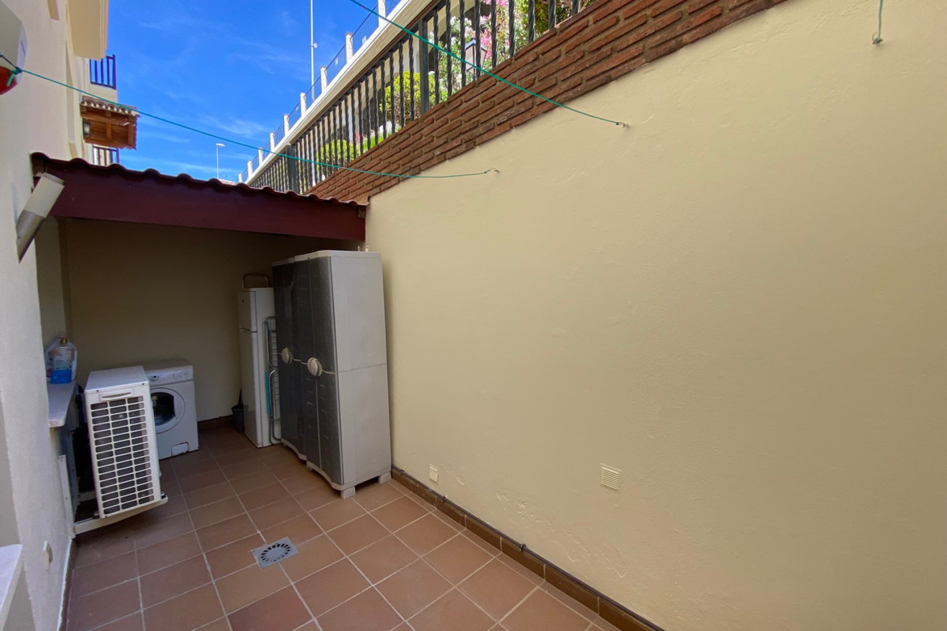 Resale - Apartment - Ground Floor Apartment - Fuengirola - Carvajal