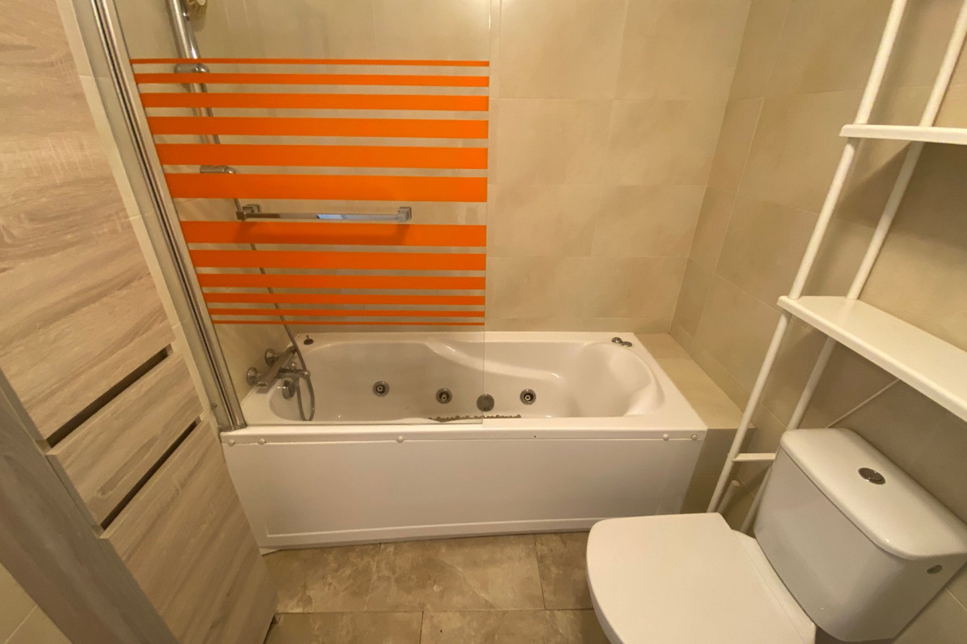 Resale - Apartment - Ground Floor Apartment - Fuengirola - Carvajal