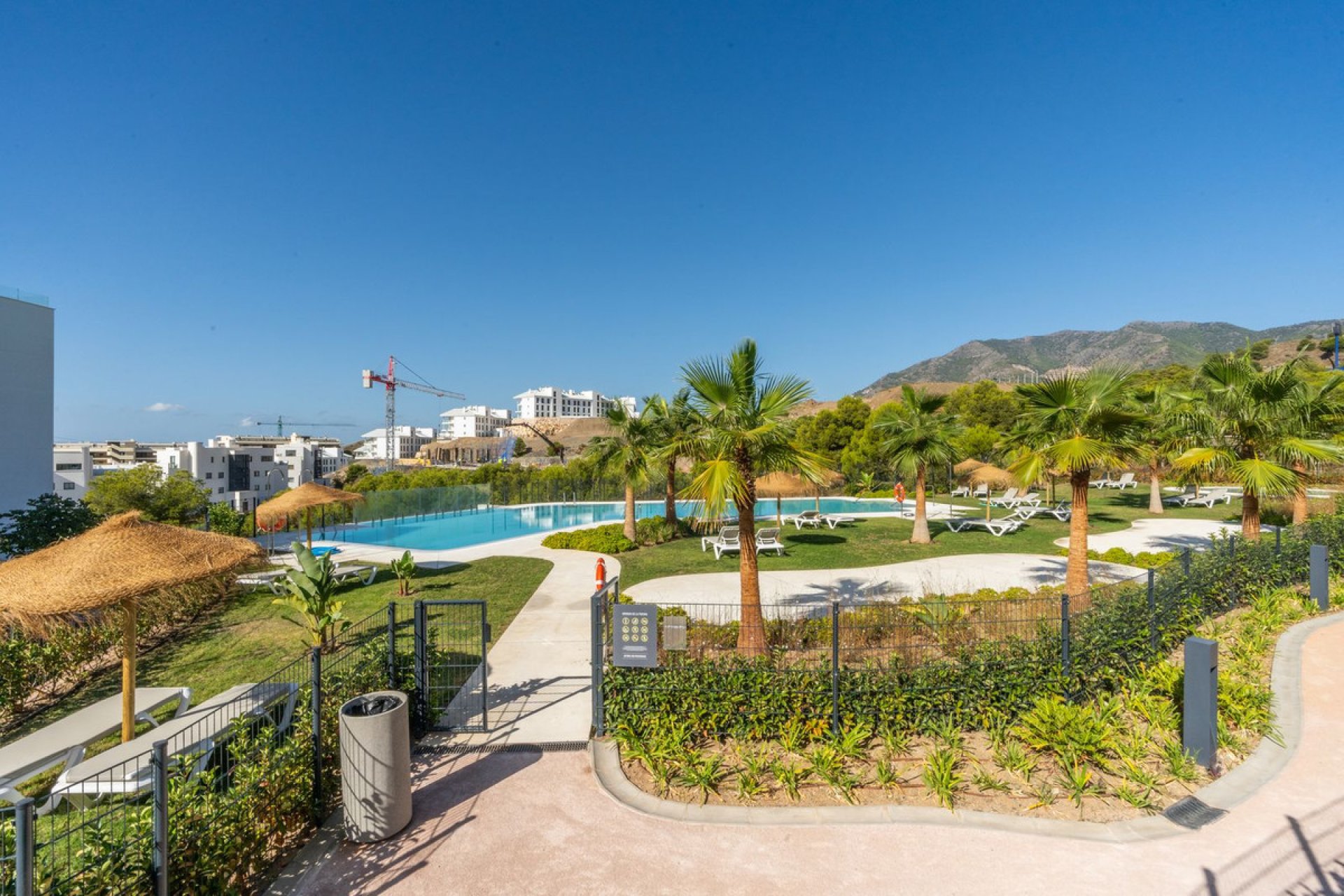 Resale - Apartment - Ground Floor Apartment - Fuengirola - Fuengirola Centro