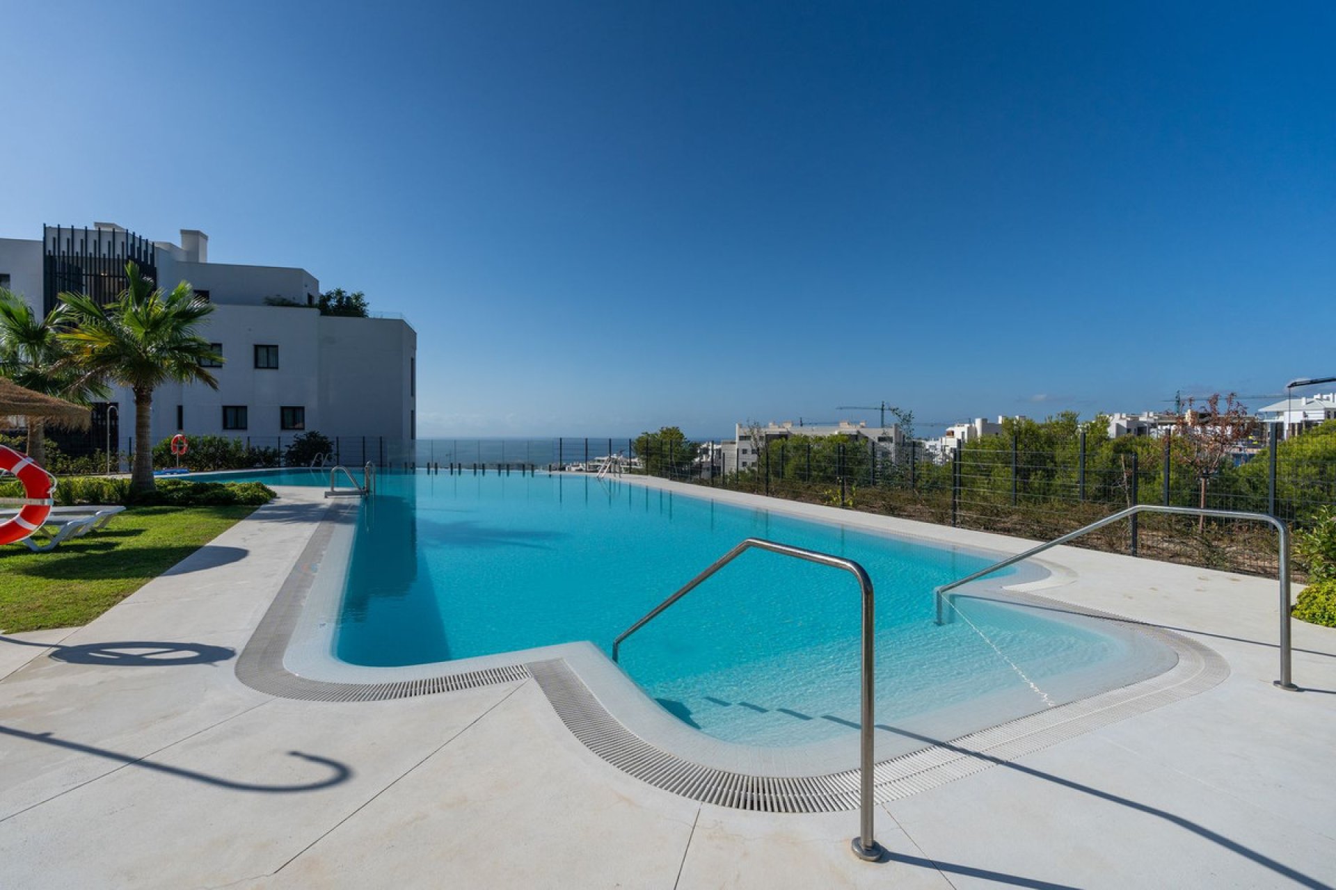 Resale - Apartment - Ground Floor Apartment - Fuengirola - Fuengirola Centro