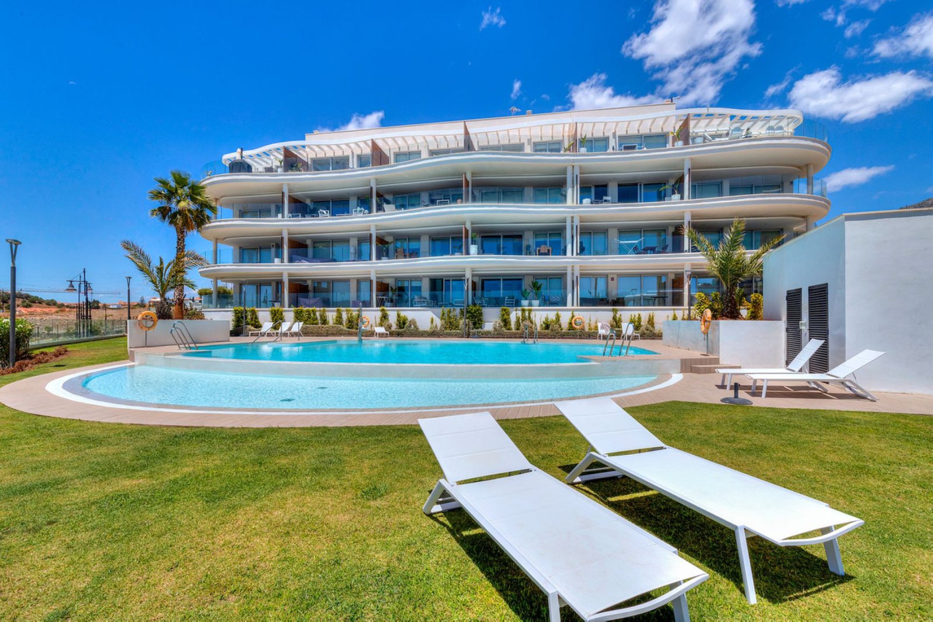 Resale - Apartment - Ground Floor Apartment - Fuengirola - Fuengirola Centro