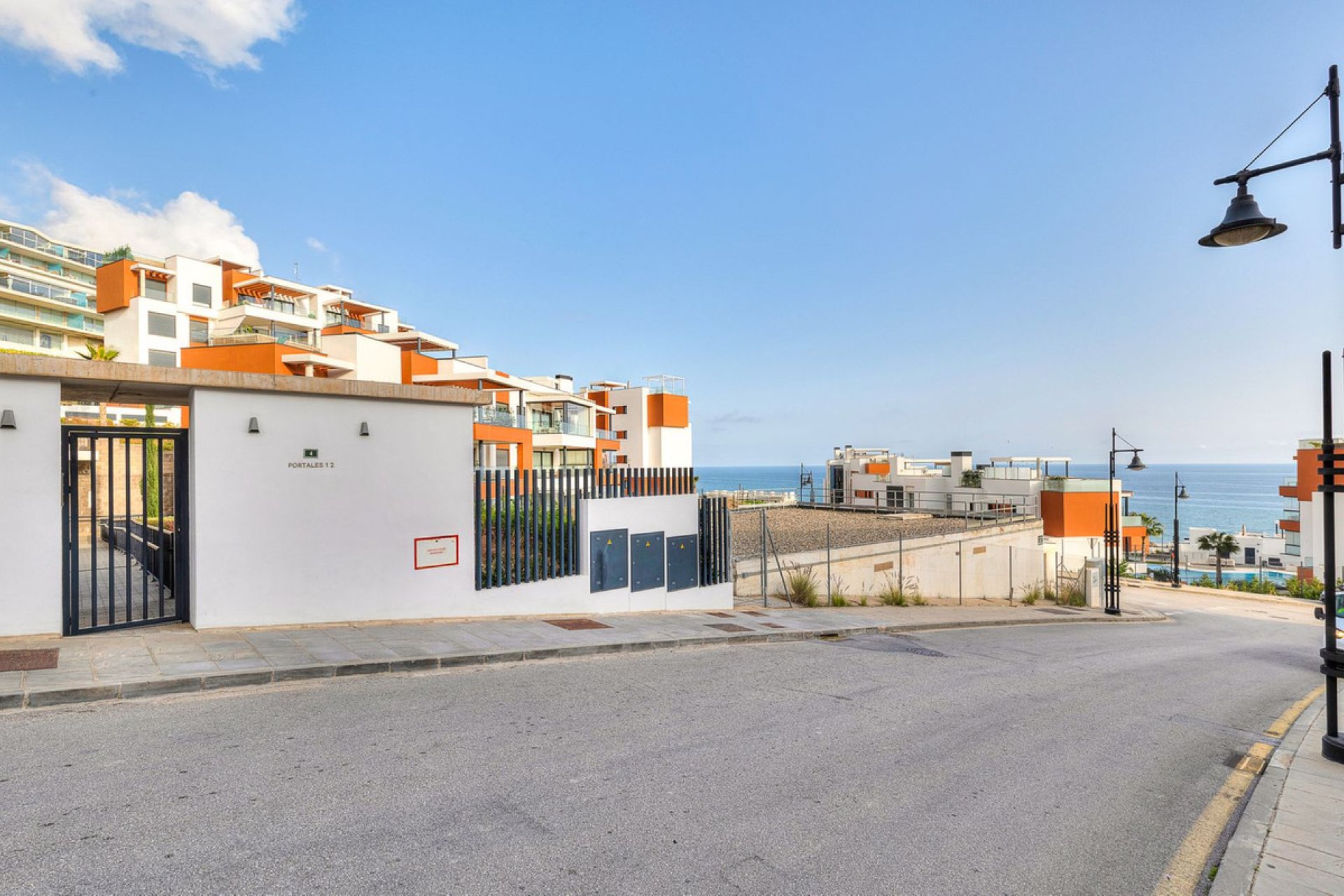 Resale - Apartment - Ground Floor Apartment - Fuengirola - Fuengirola Centro