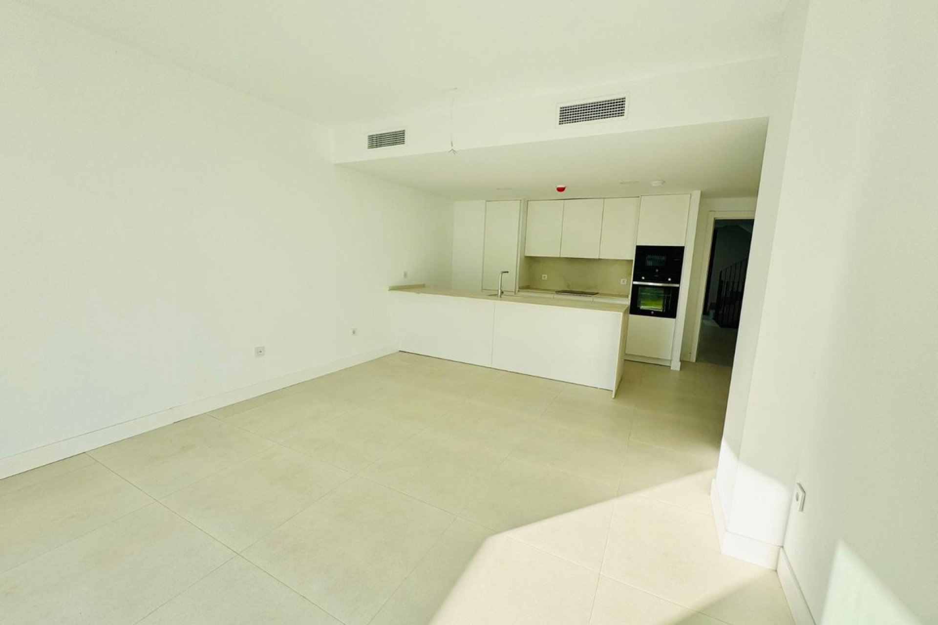 Resale - Apartment - Ground Floor Apartment - Fuengirola - Fuengirola Centro