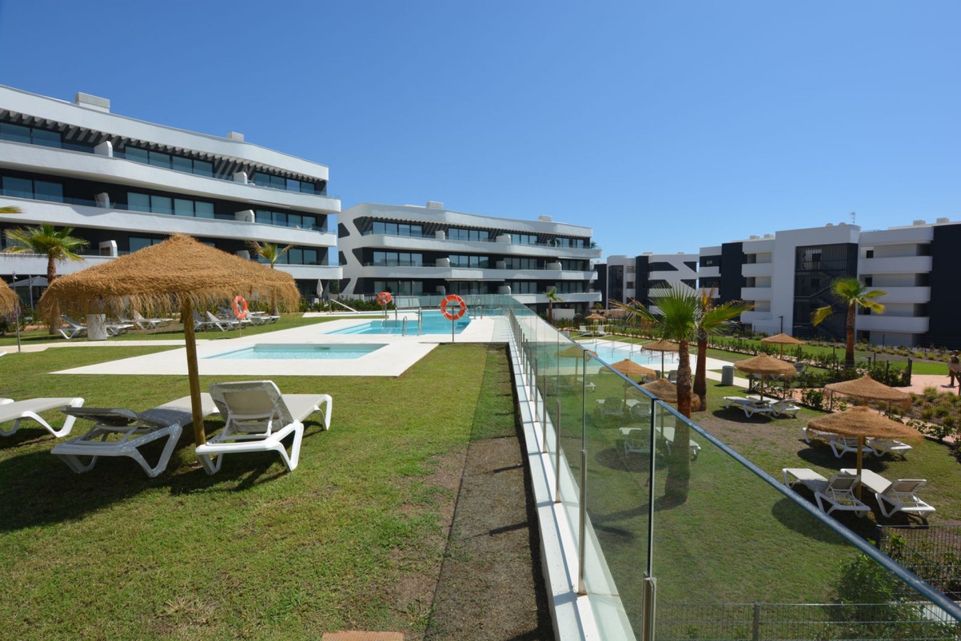 Resale - Apartment - Ground Floor Apartment - Fuengirola - Fuengirola Centro