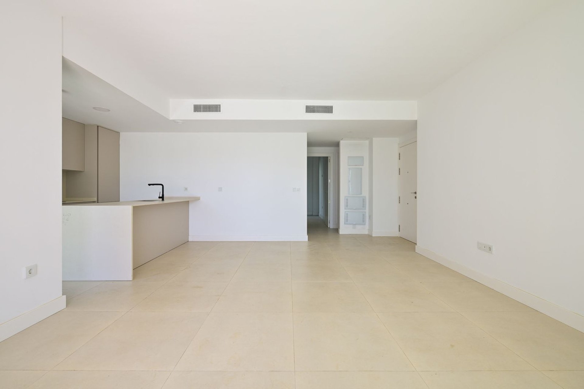 Resale - Apartment - Ground Floor Apartment - Fuengirola - Fuengirola Centro