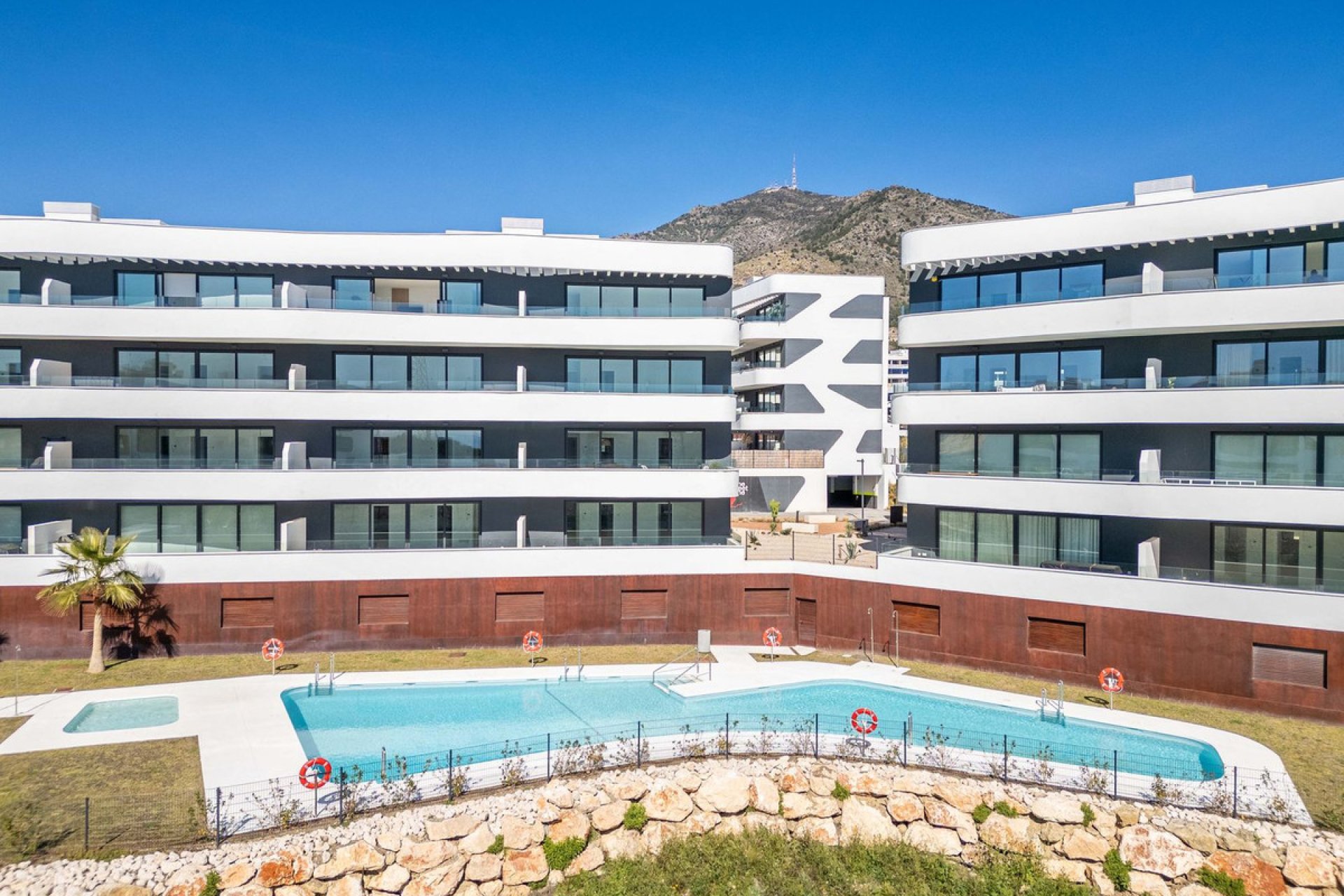 Resale - Apartment - Ground Floor Apartment - Fuengirola - Fuengirola Centro