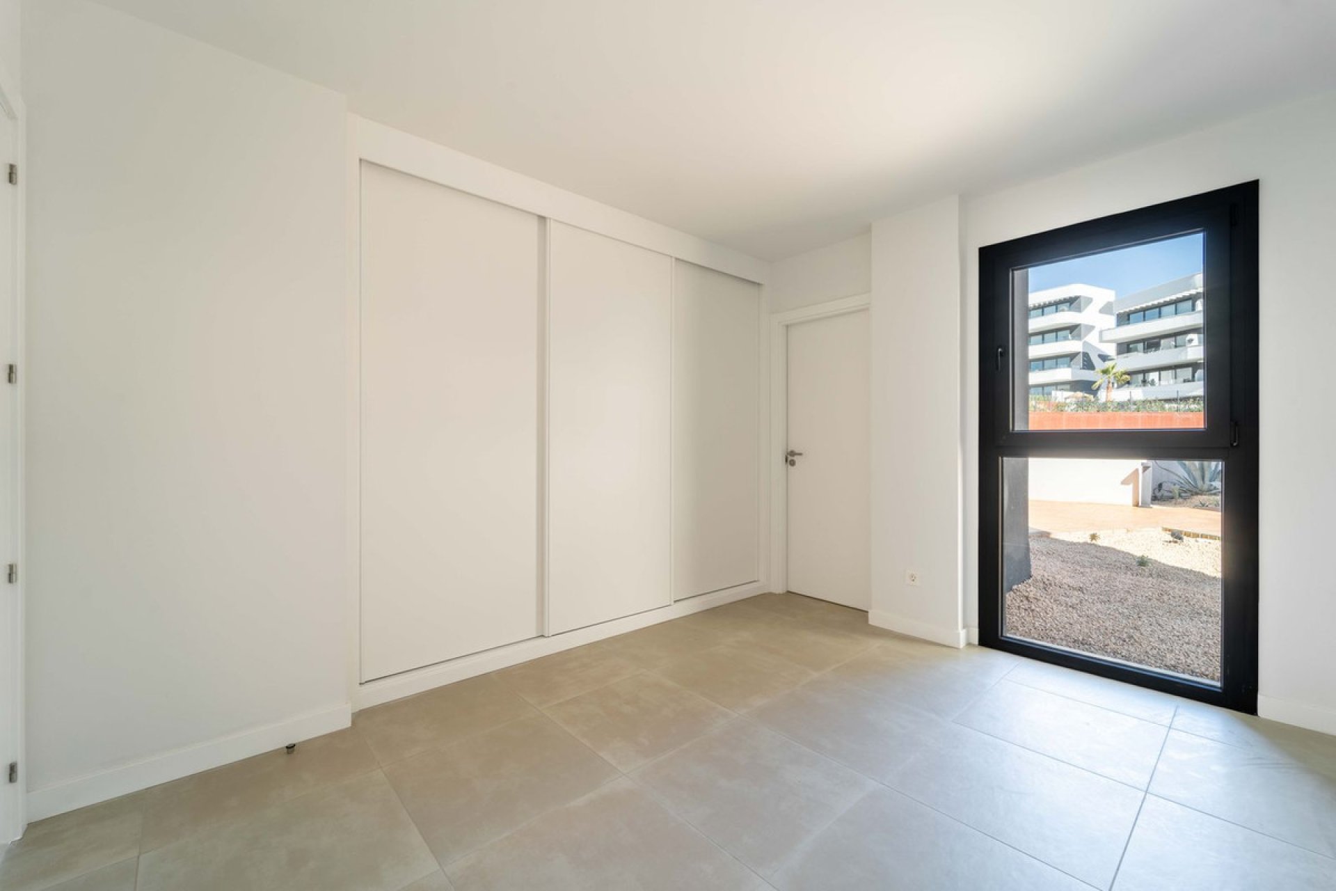 Resale - Apartment - Ground Floor Apartment - Fuengirola - Fuengirola Centro