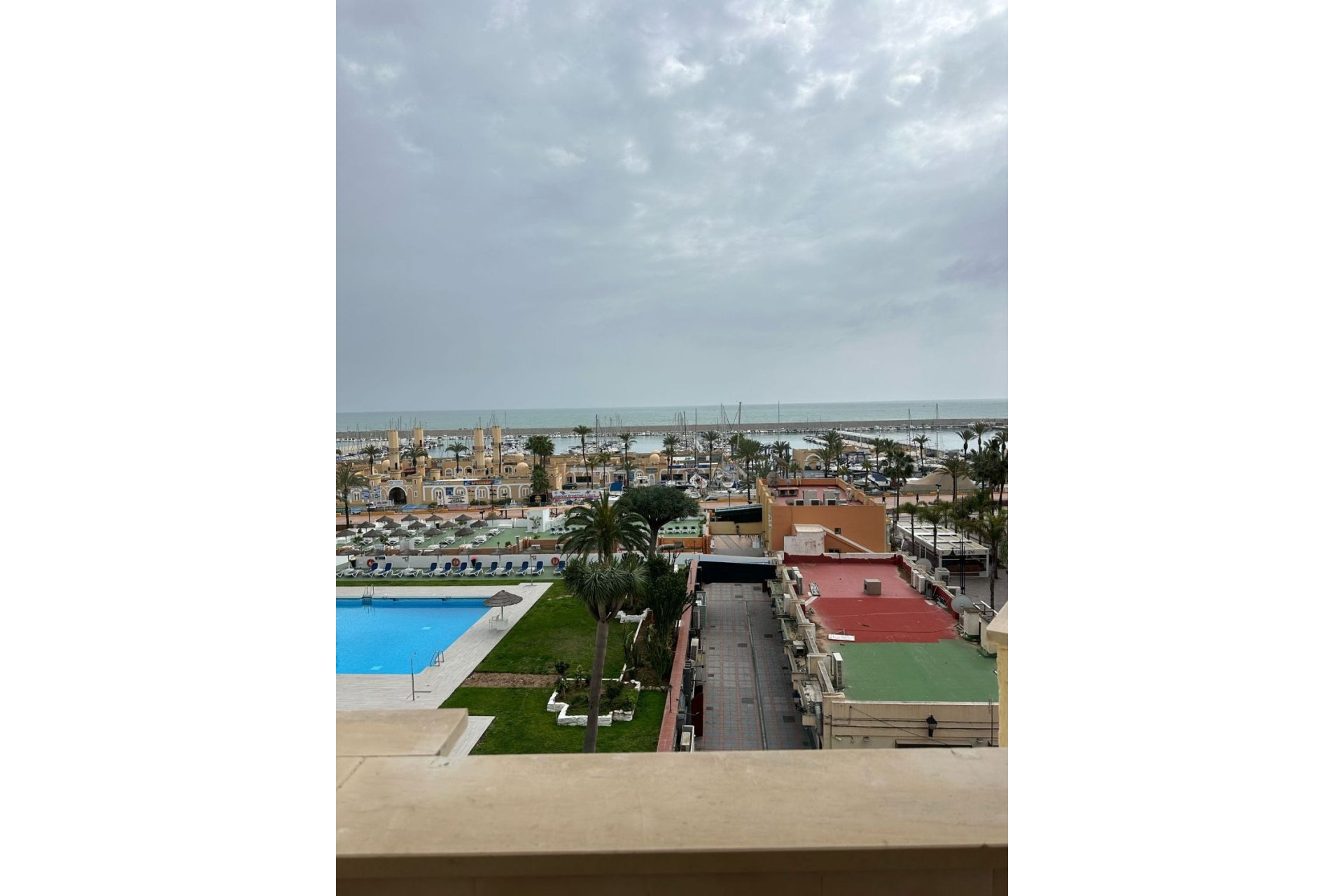 Resale - Apartment - Ground Floor Apartment - Fuengirola - Fuengirola Centro