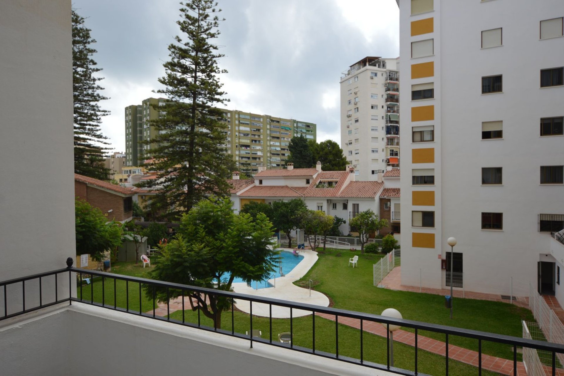 Resale - Apartment - Ground Floor Apartment - Fuengirola - Los Boliches