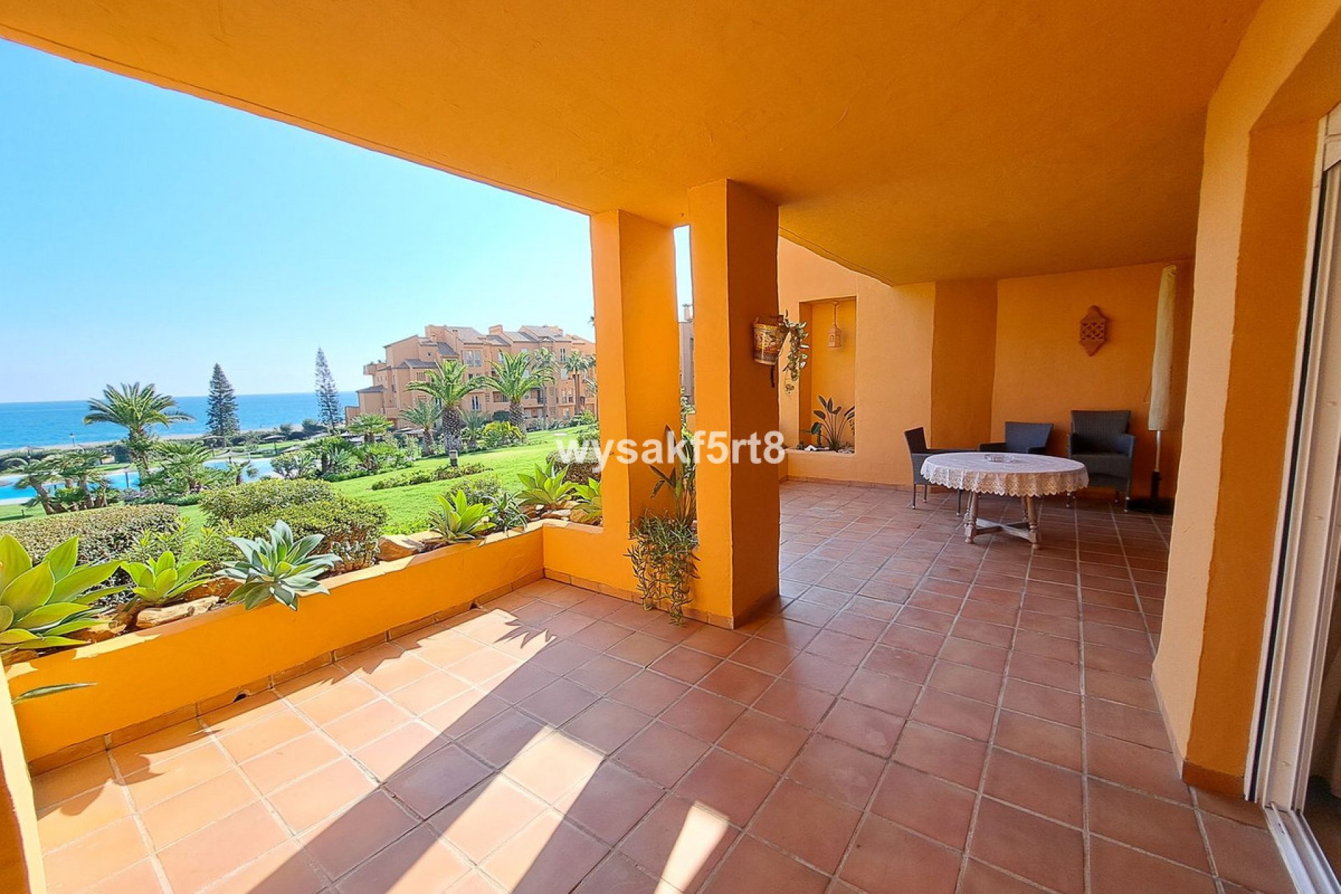 Resale - Apartment - Ground Floor Apartment - Manilva - La Duquesa