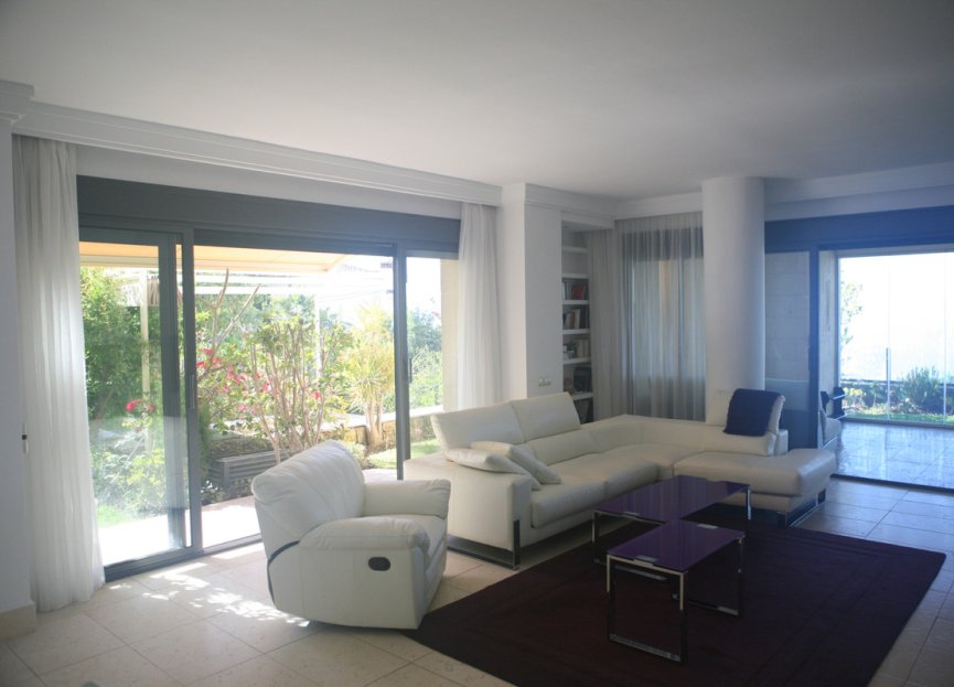 Resale - Apartment - Ground Floor Apartment - Marbella - Altos de los Monteros