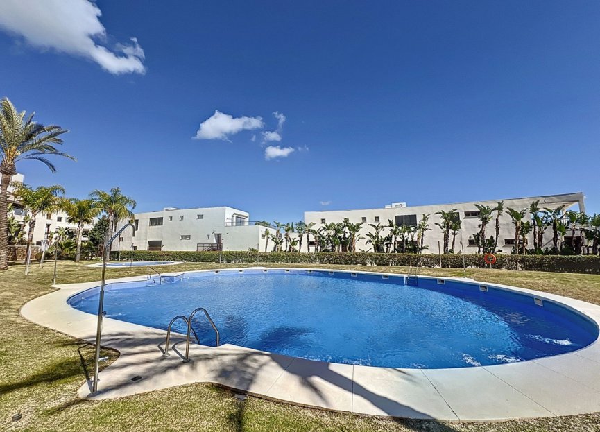 Resale - Apartment - Ground Floor Apartment - Marbella - Altos de los Monteros