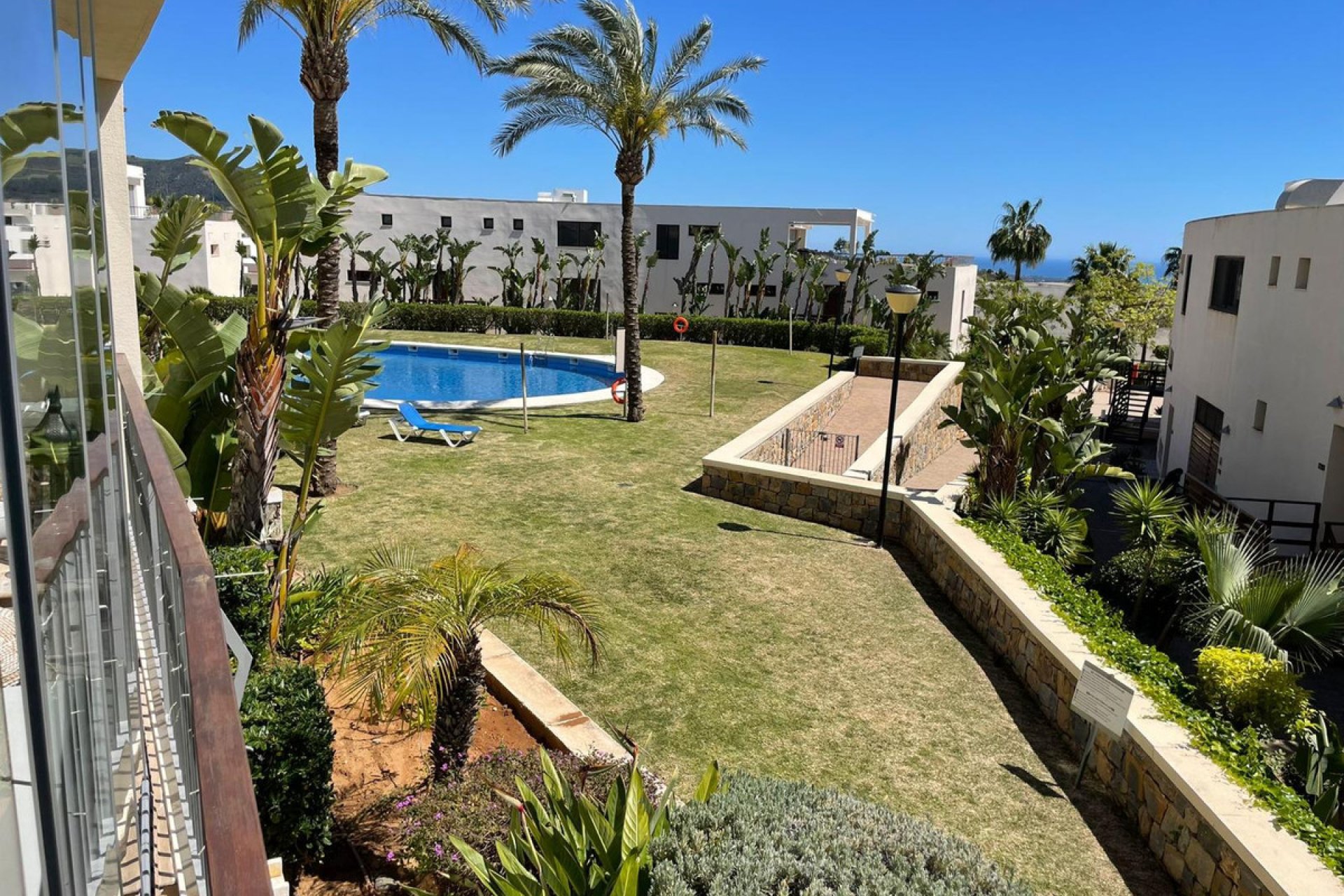 Resale - Apartment - Ground Floor Apartment - Marbella - Altos de los Monteros