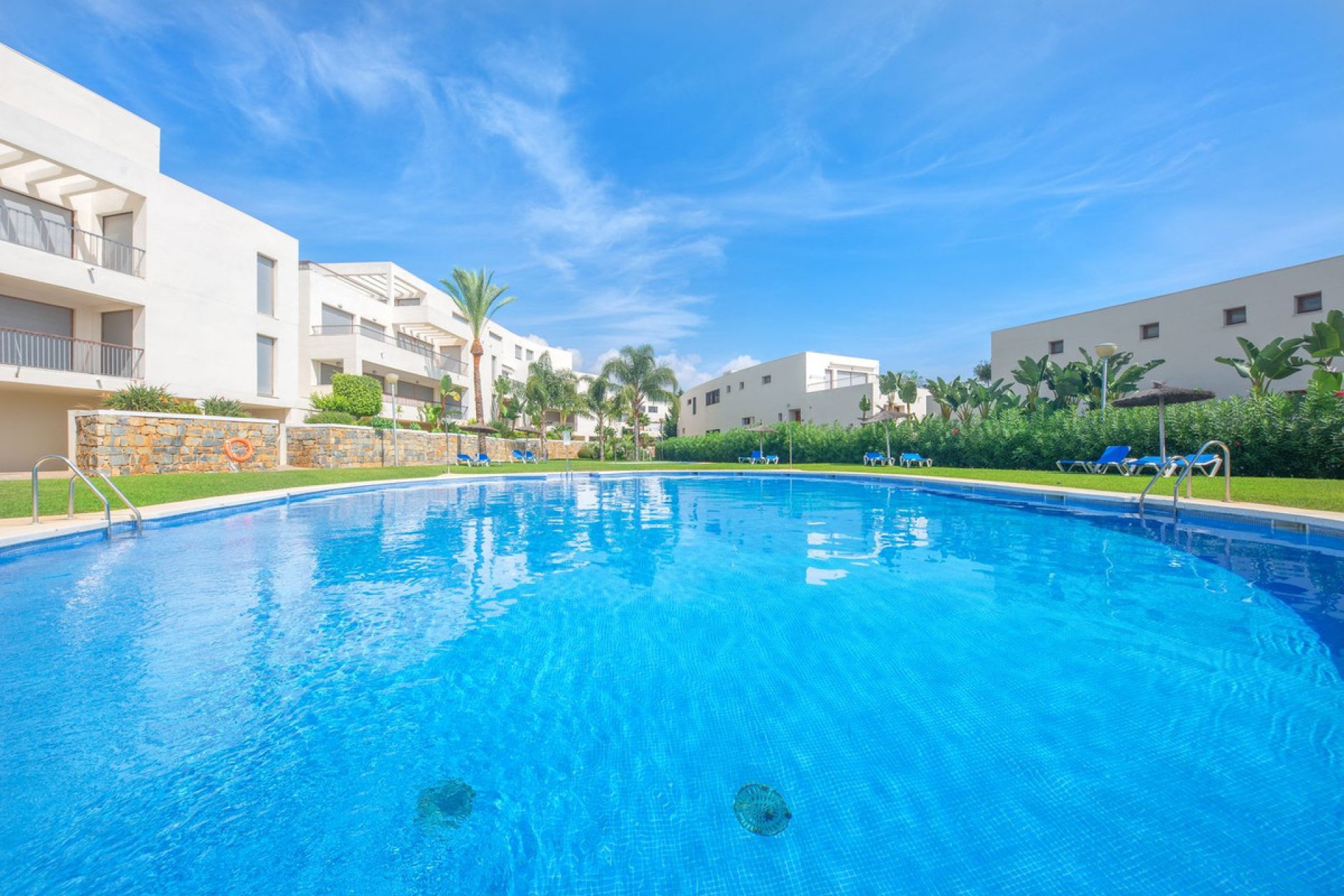 Resale - Apartment - Ground Floor Apartment - Marbella - Altos de los Monteros