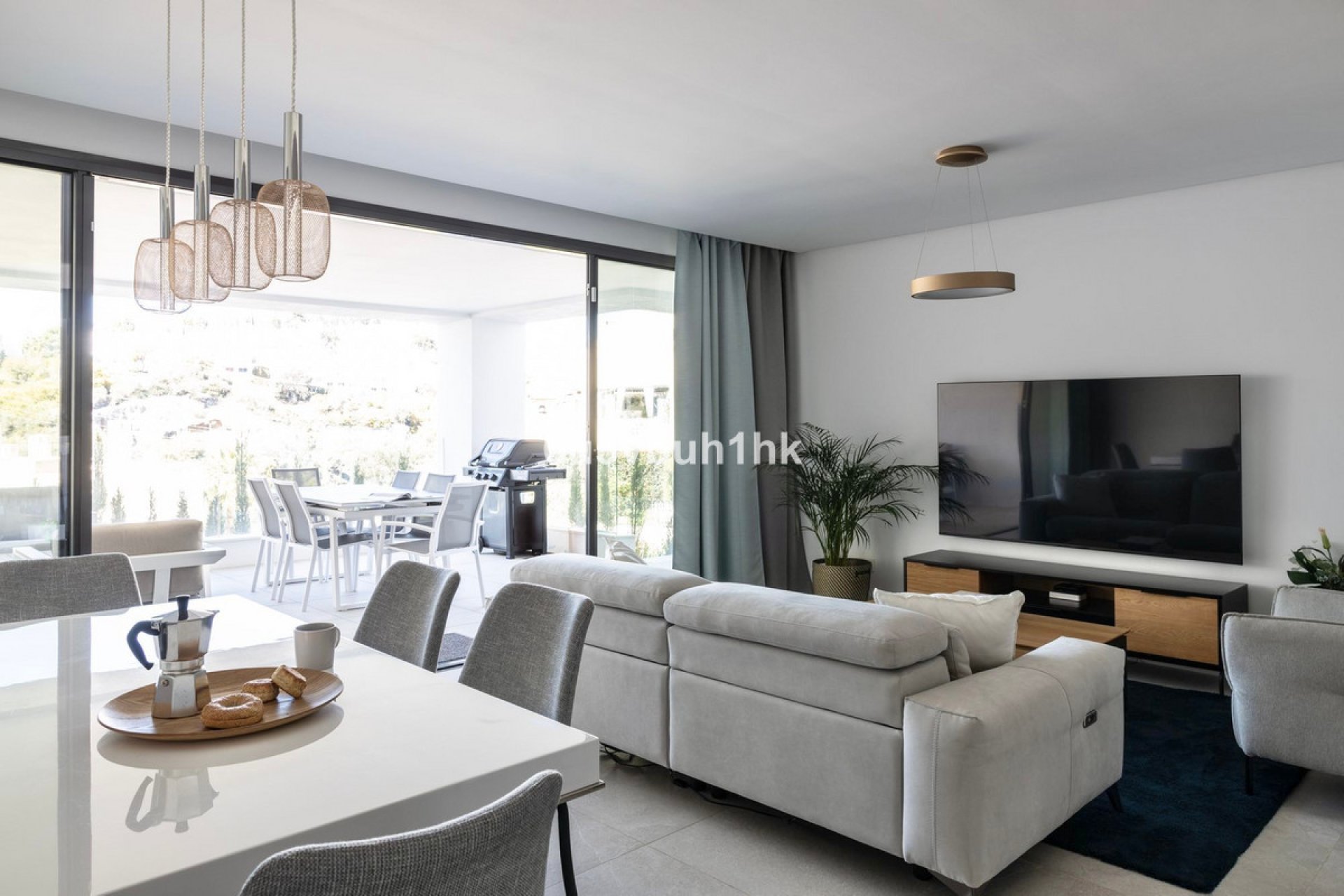 Resale - Apartment - Ground Floor Apartment - Marbella - Artola