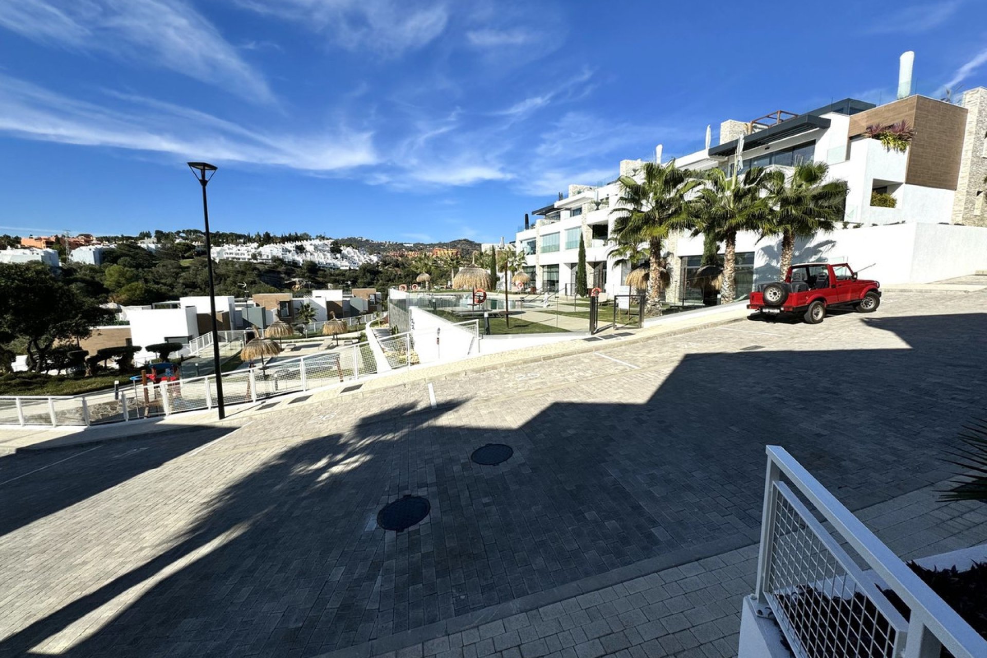 Resale - Apartment - Ground Floor Apartment - Marbella - Cabopino