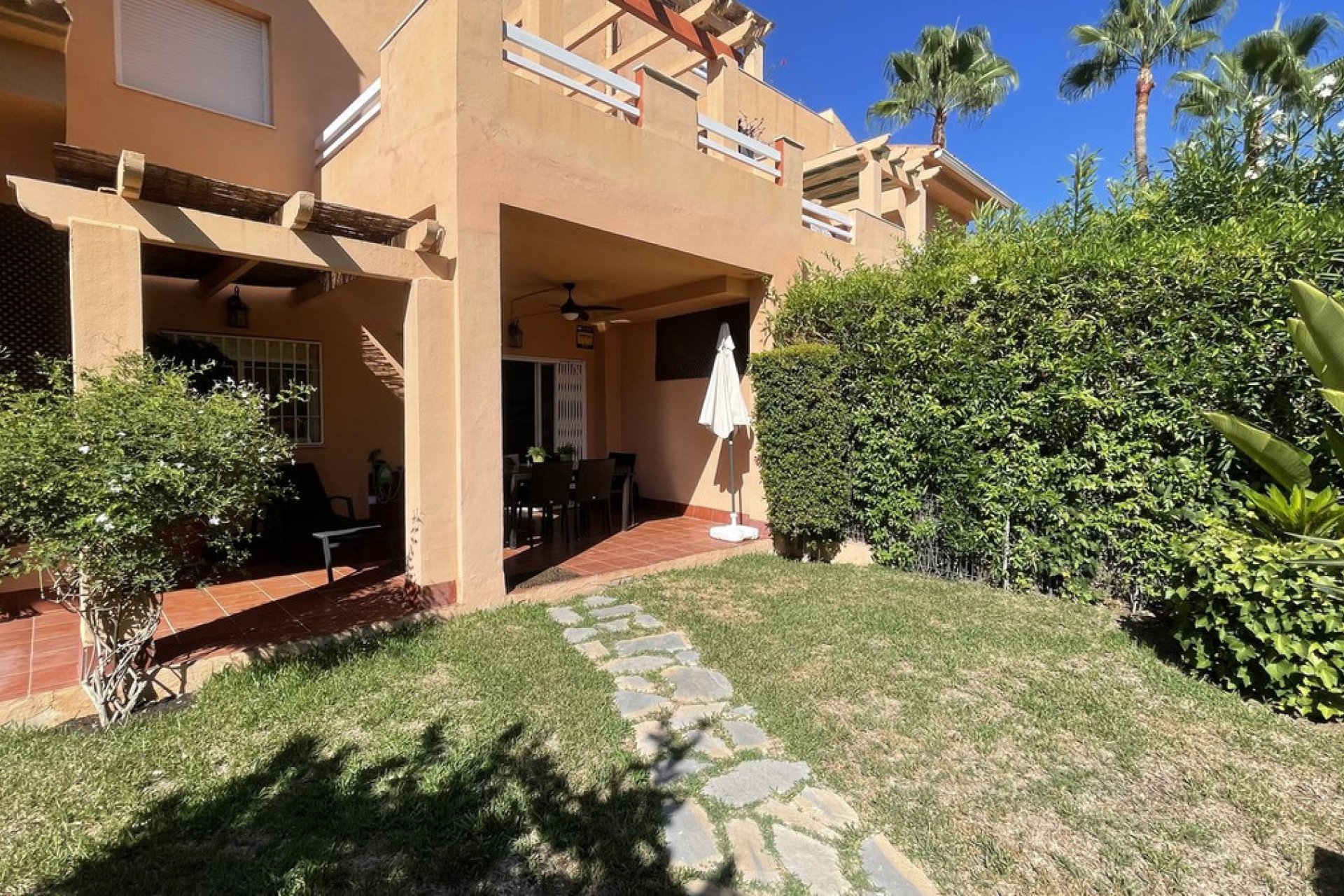 Resale - Apartment - Ground Floor Apartment - Marbella - Cabopino