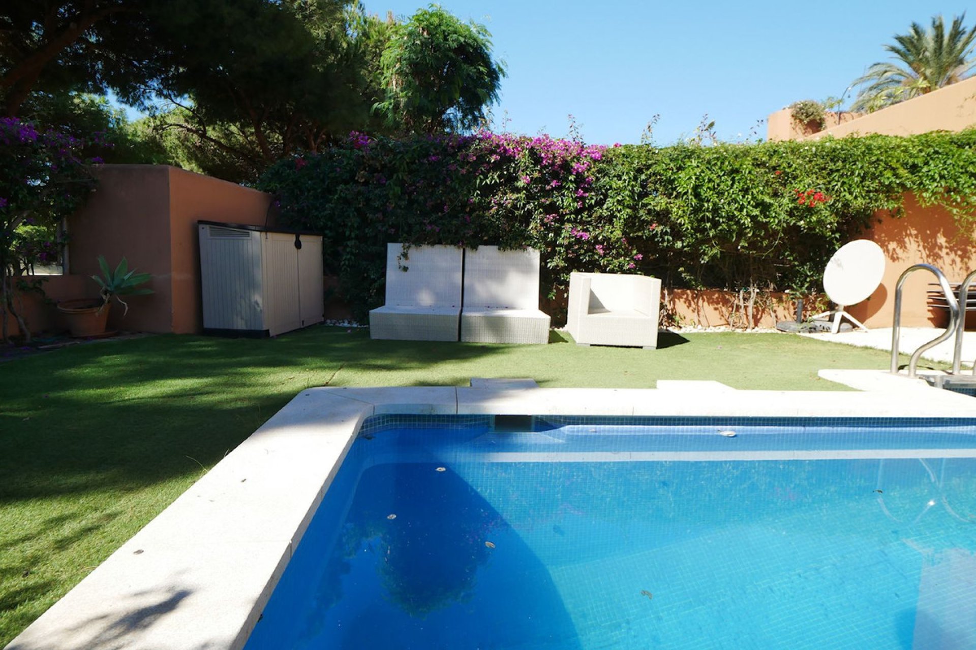 Resale - Apartment - Ground Floor Apartment - Marbella - Cabopino