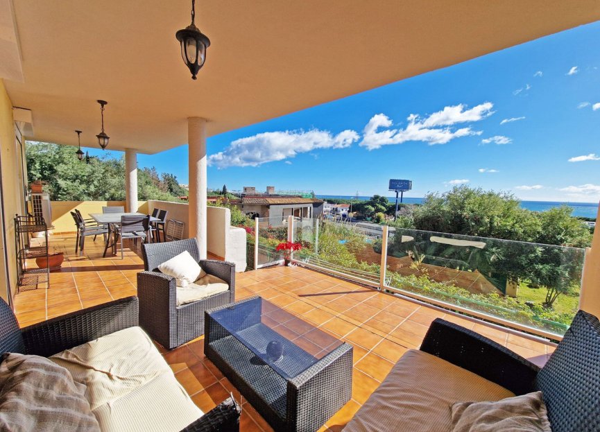 Resale - Apartment - Ground Floor Apartment - Marbella - Cabopino