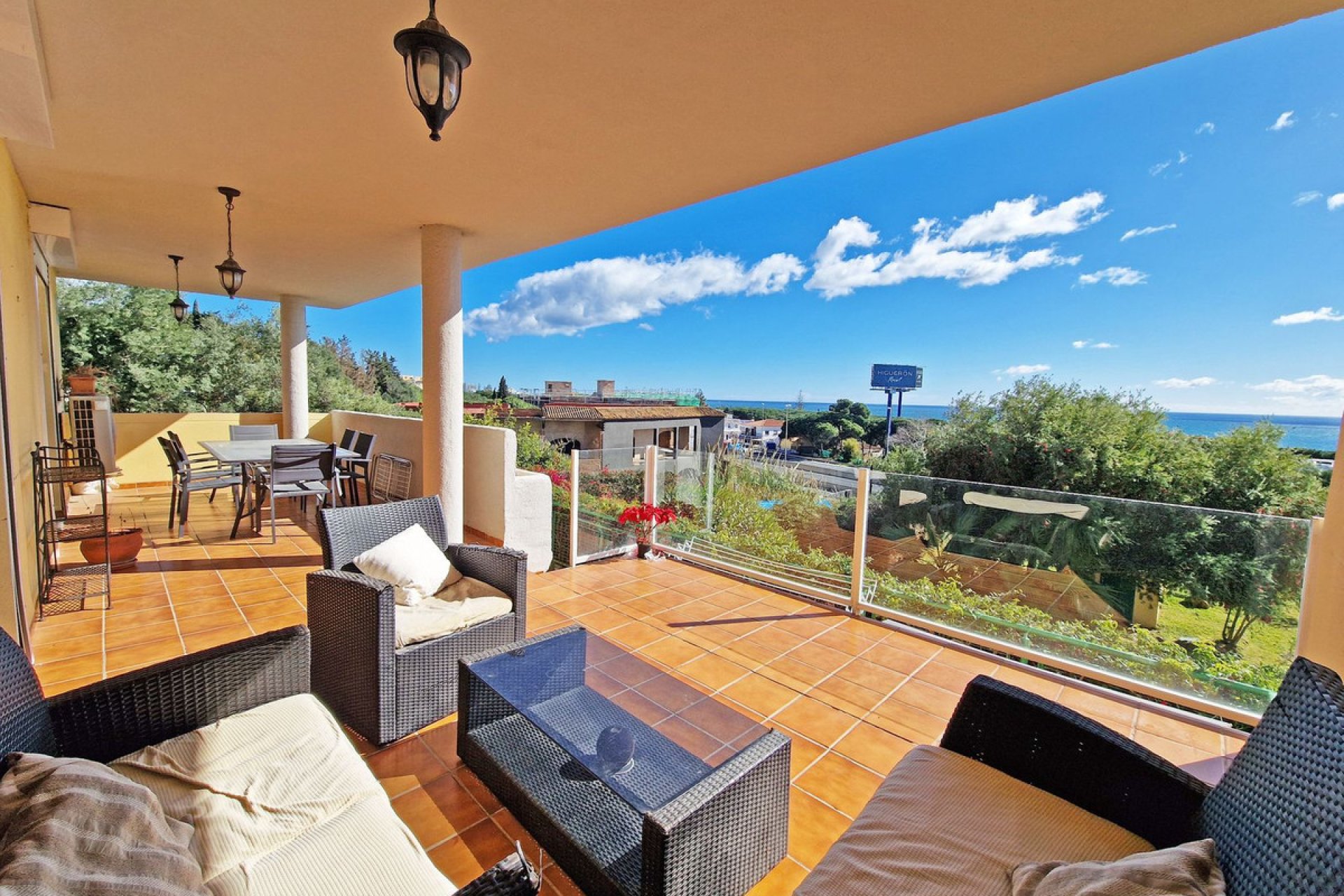 Resale - Apartment - Ground Floor Apartment - Marbella - Cabopino