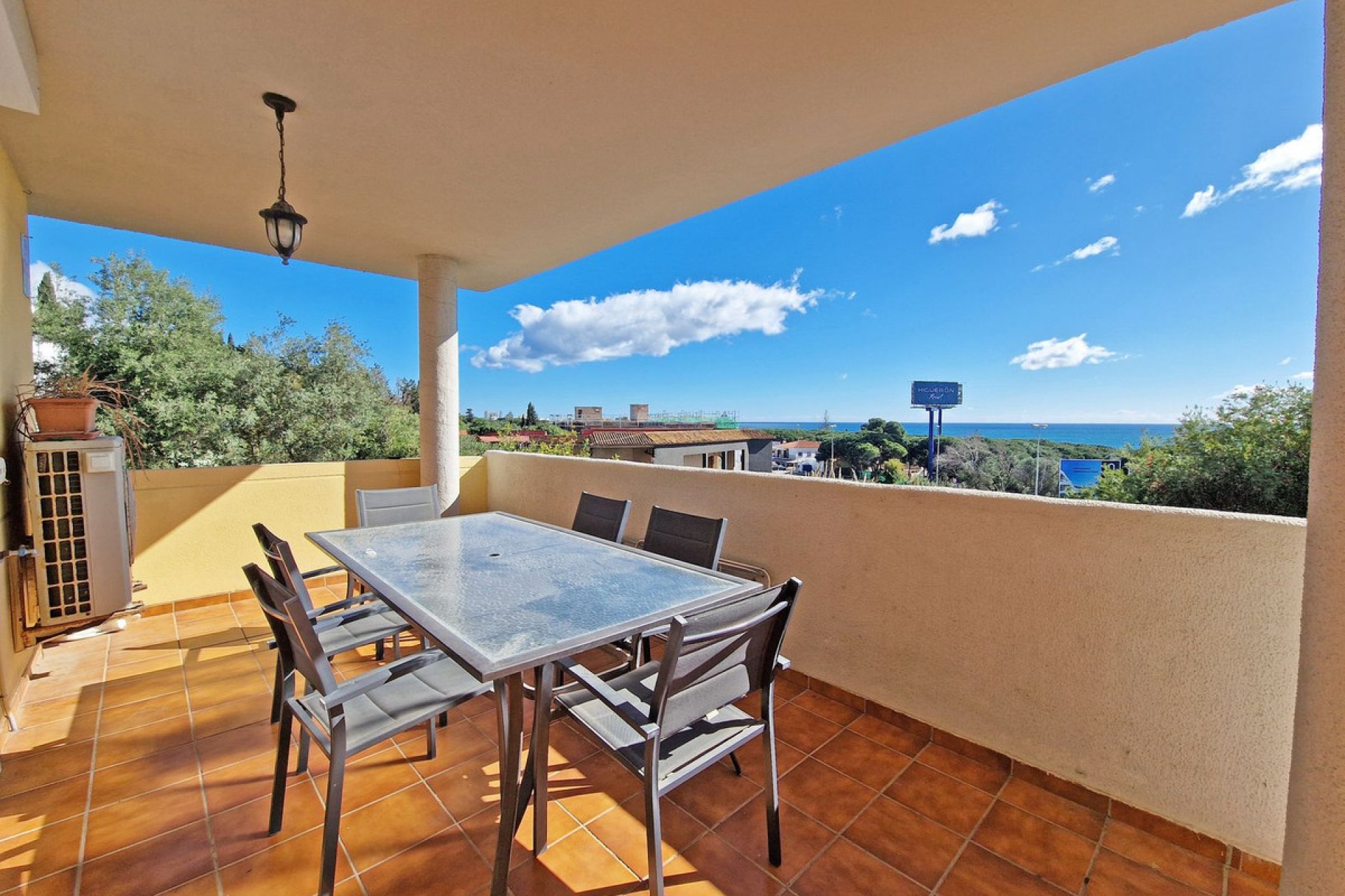 Resale - Apartment - Ground Floor Apartment - Marbella - Cabopino