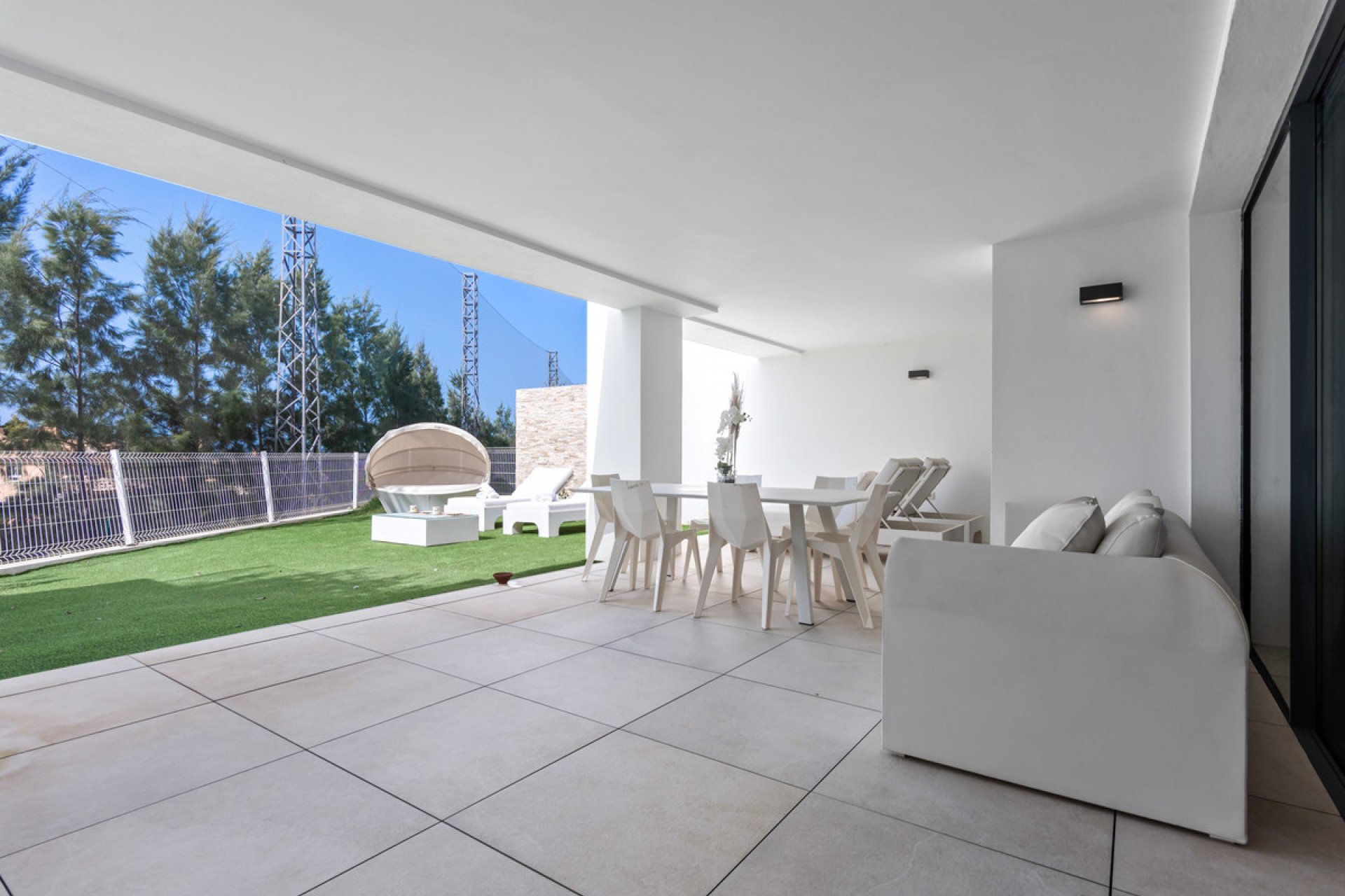 Resale - Apartment - Ground Floor Apartment - Marbella - Cabopino