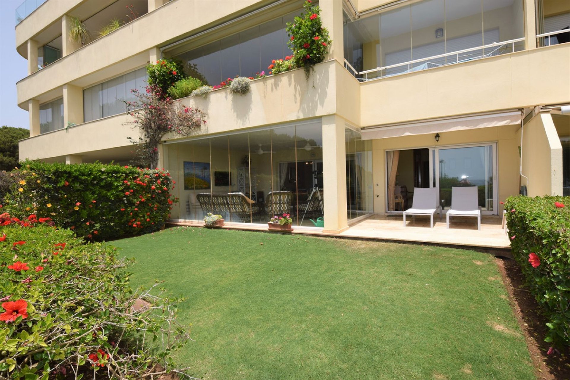 Resale - Apartment - Ground Floor Apartment - Marbella - Cabopino