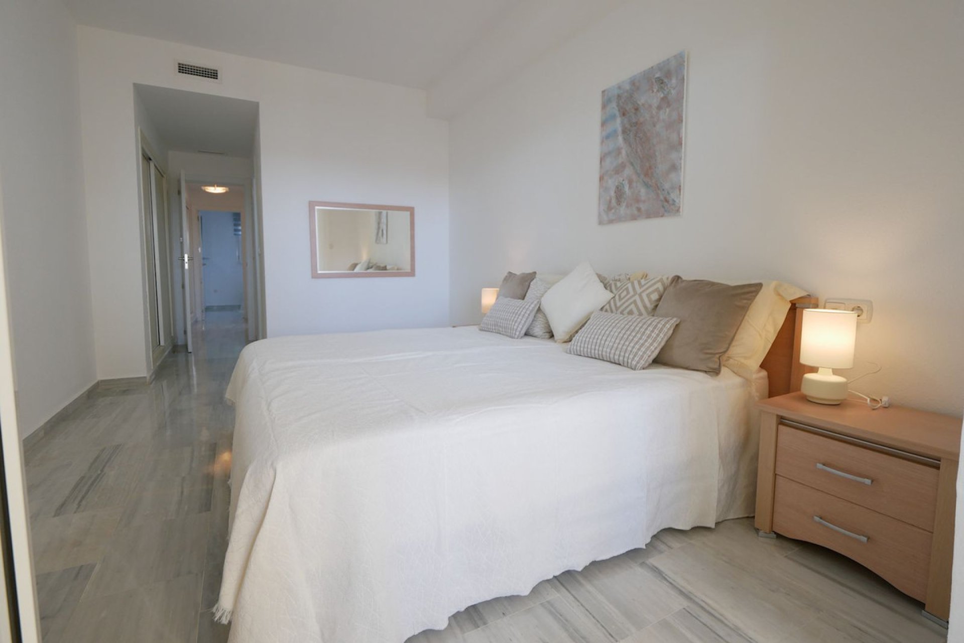 Resale - Apartment - Ground Floor Apartment - Marbella - Cabopino