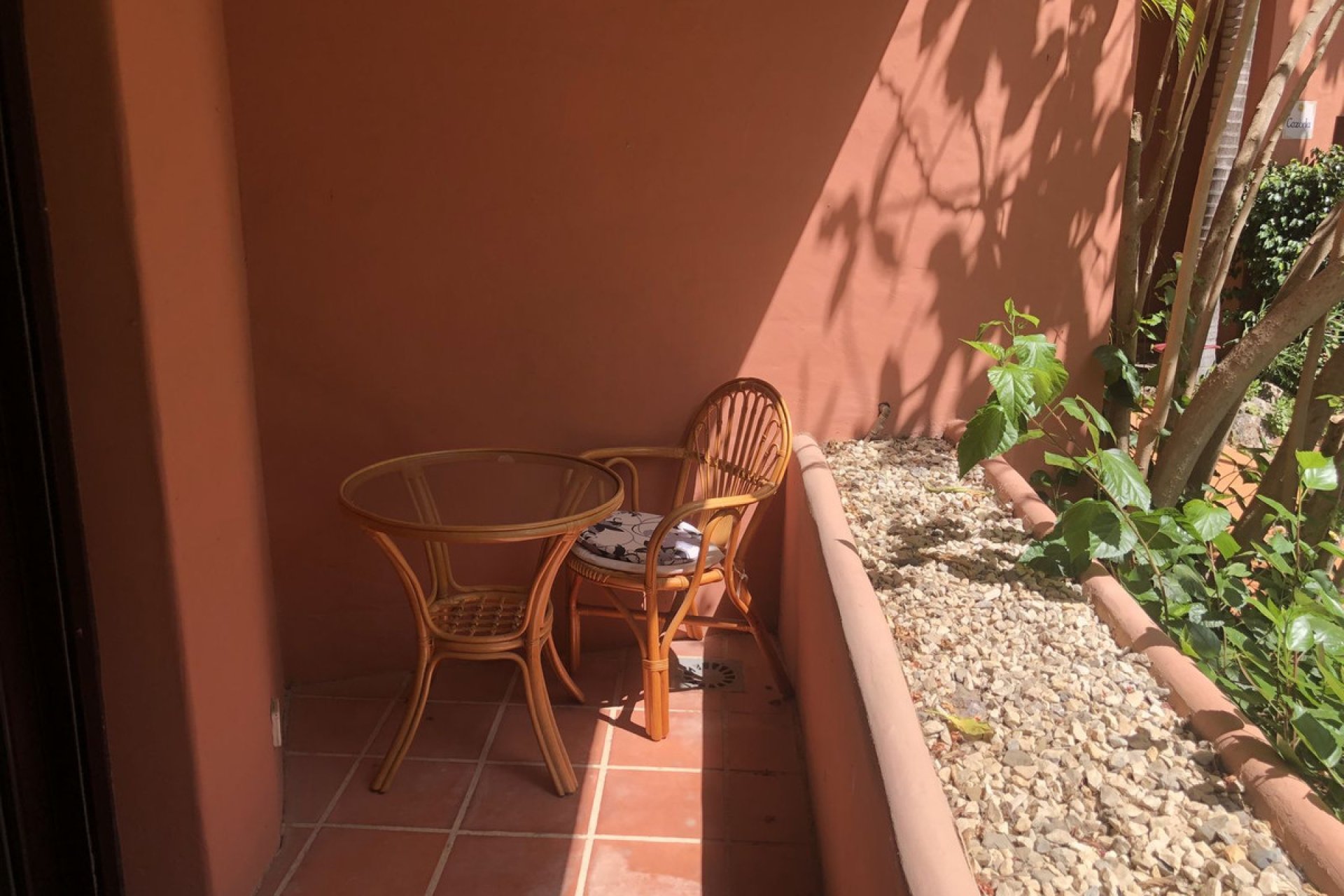 Resale - Apartment - Ground Floor Apartment - Marbella - El Rosario