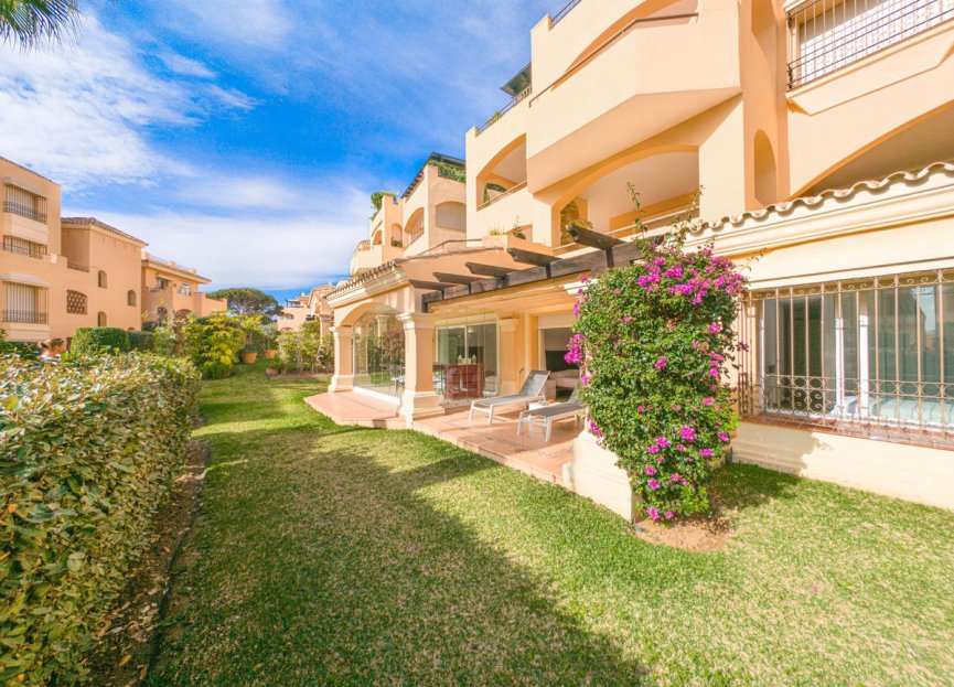 Resale - Apartment - Ground Floor Apartment - Marbella - Elviria